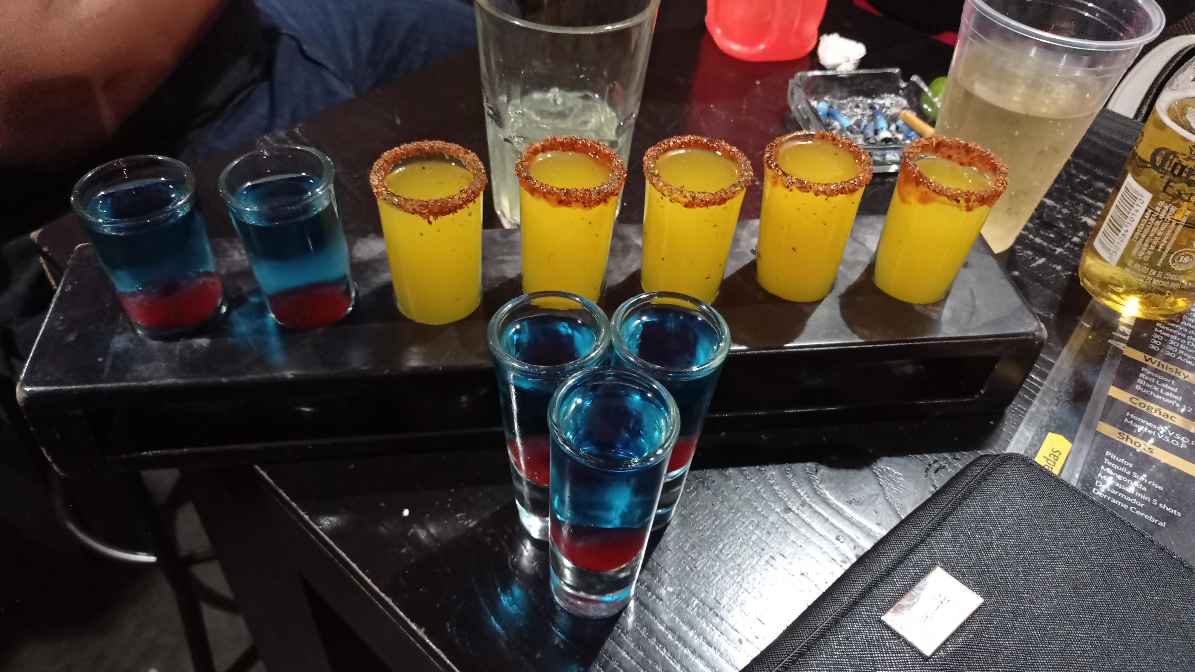 A La Mexicana Restaurant Bar image 8