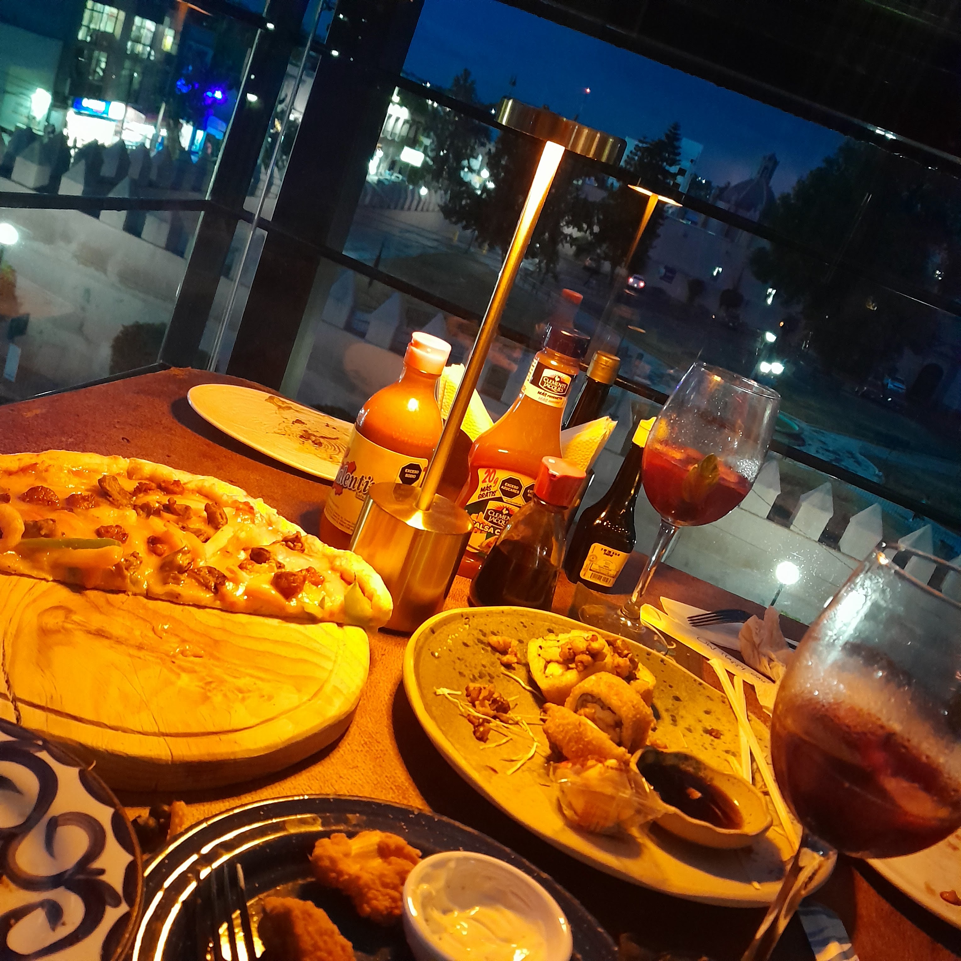 Restaurante 303 image 8