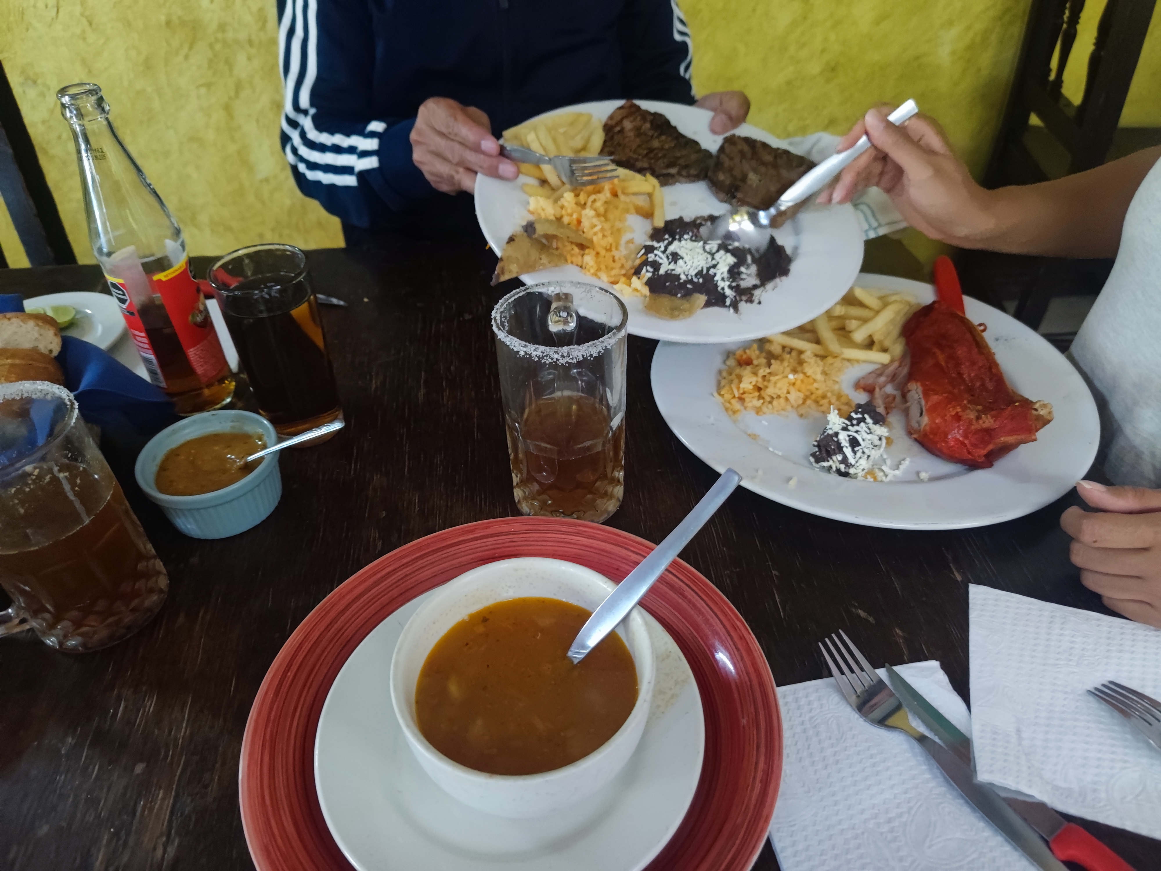 FONDA DE DON MAURI image 4