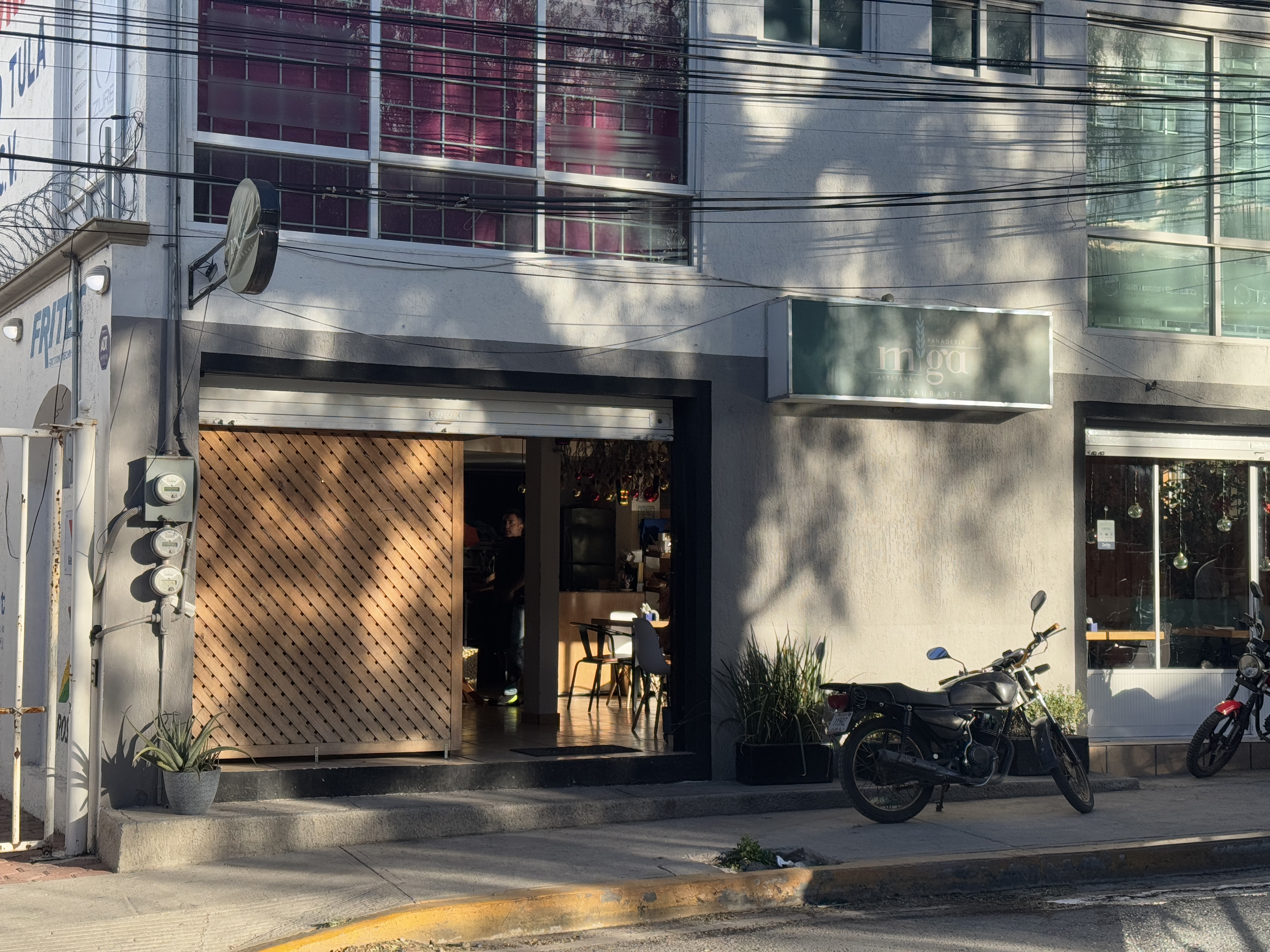 Miga restaurante y panadería artesanal image 1