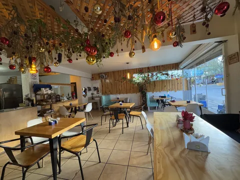 Miga restaurante y panadería artesanal image 2
