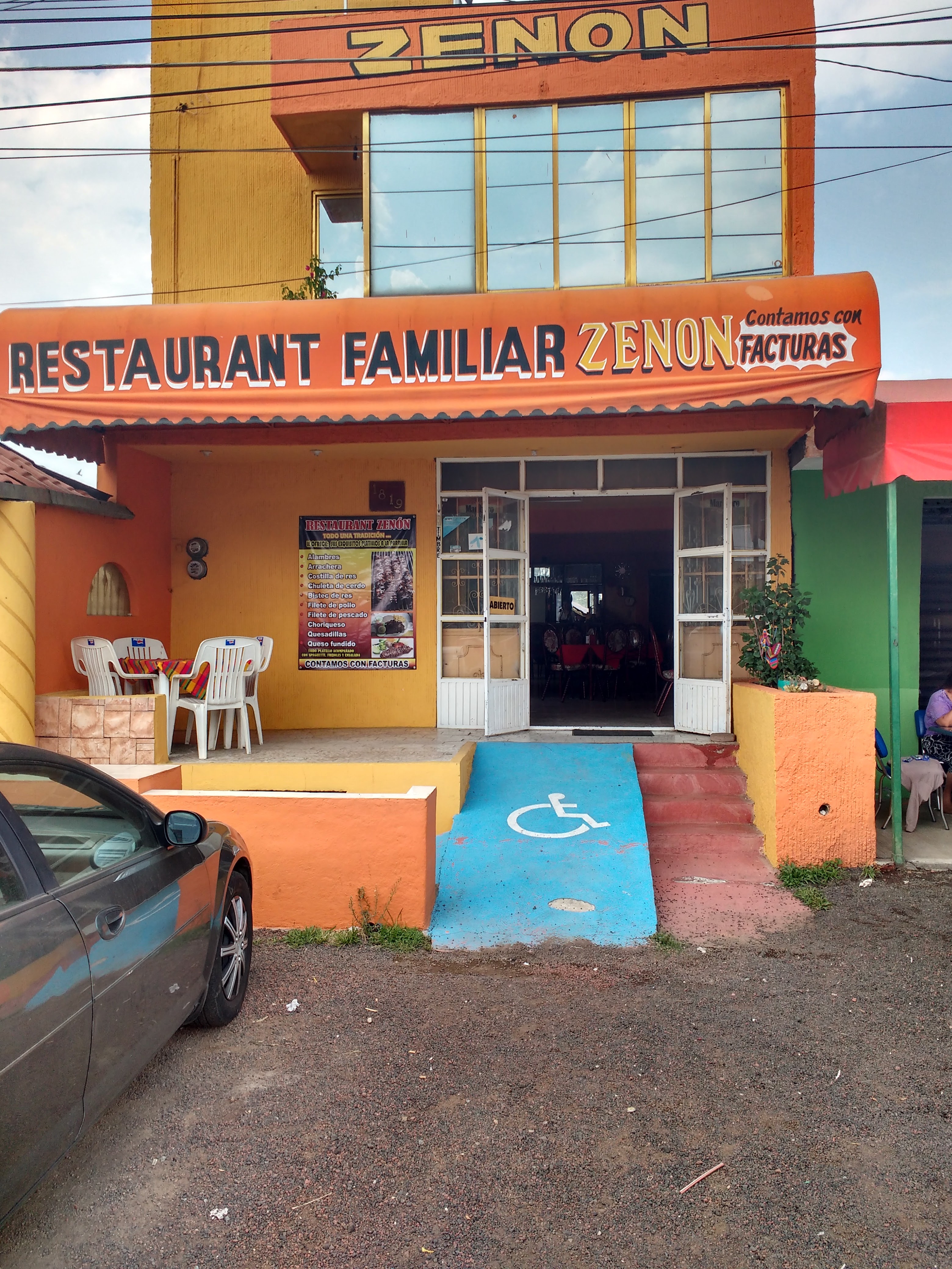 Restaurante Familiar Zenon image 1