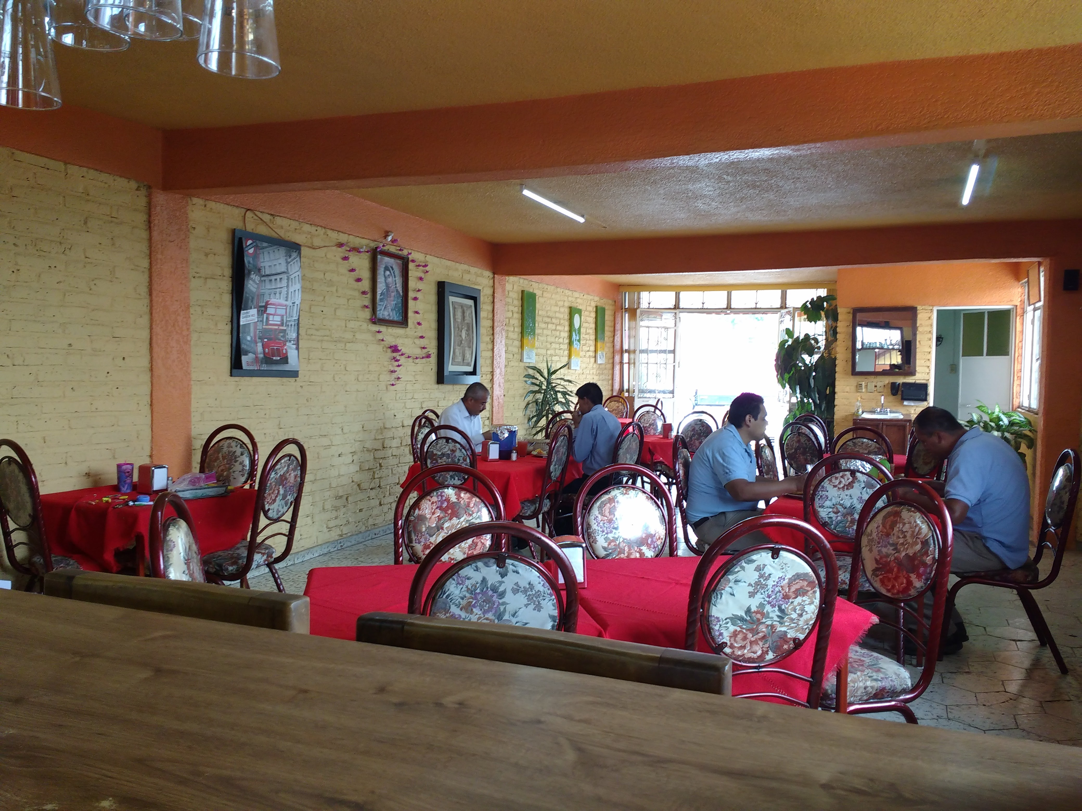 Restaurante Familiar Zenon image 5