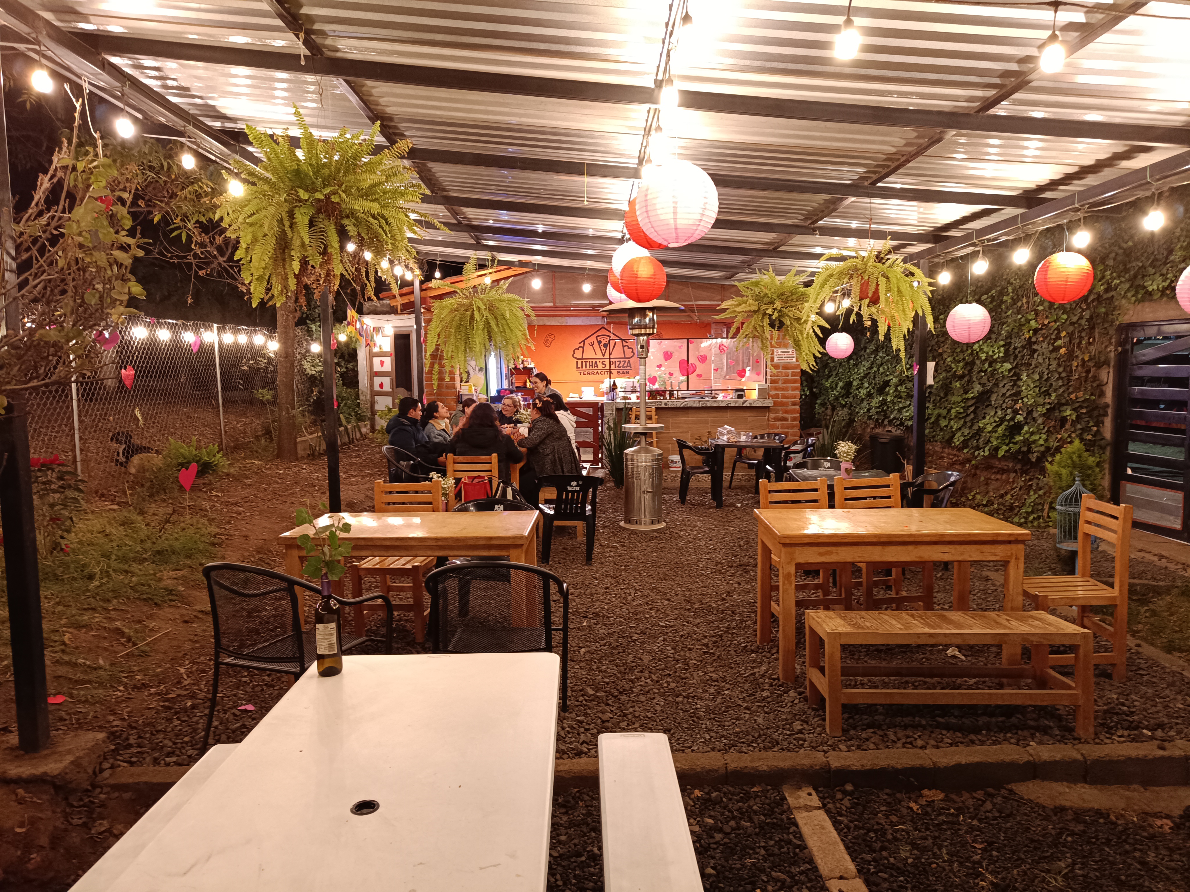 Litha's Pizza - Terracita Bar image 3