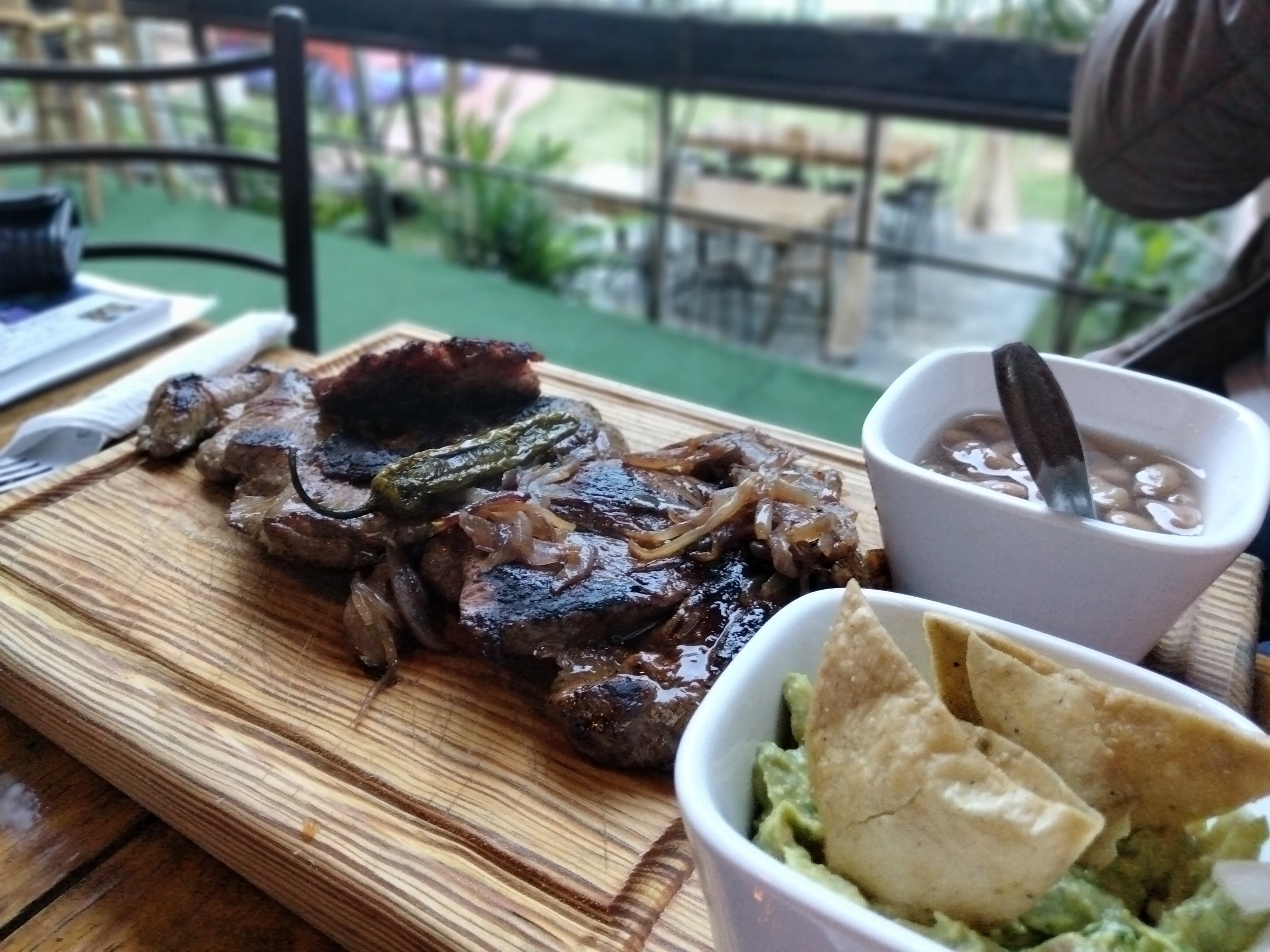 El Patrón Carnes y Mariscos image 7