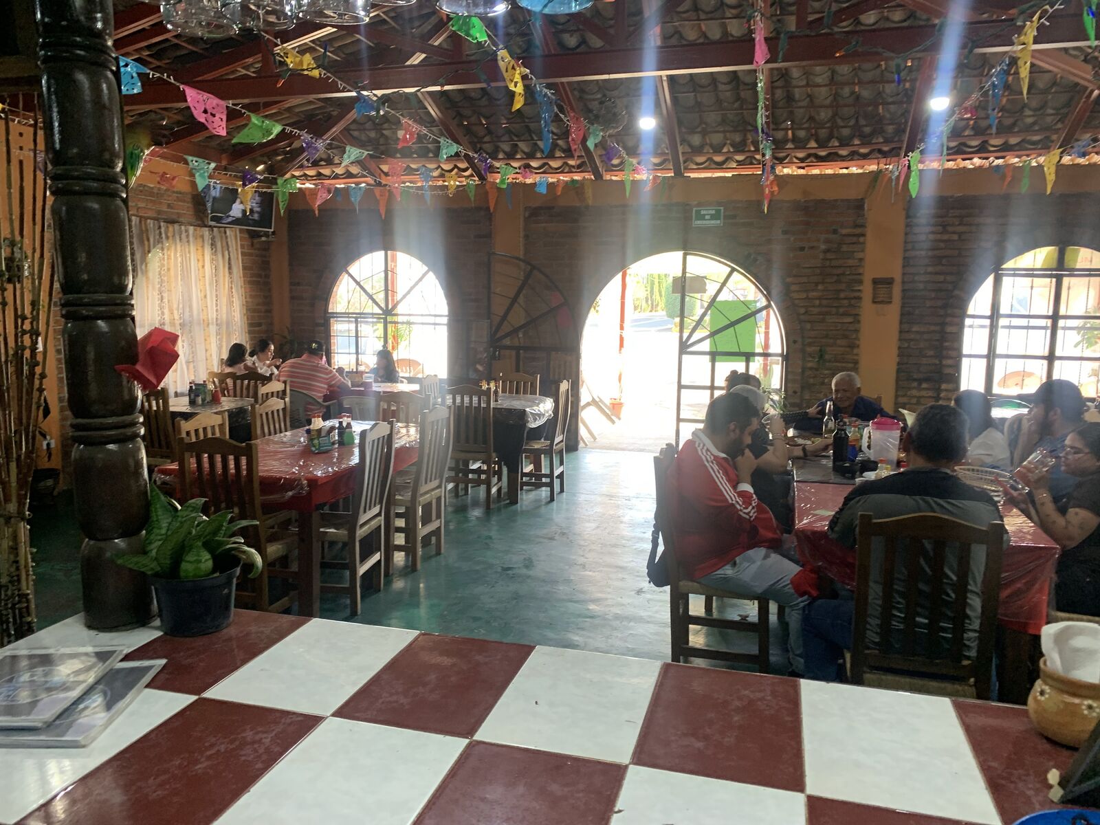 Pericoo’ss restaurante image 6