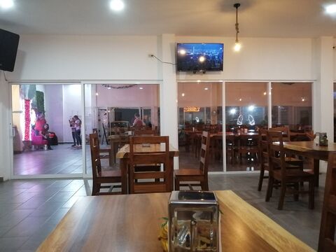 Restaurante la choca image 7