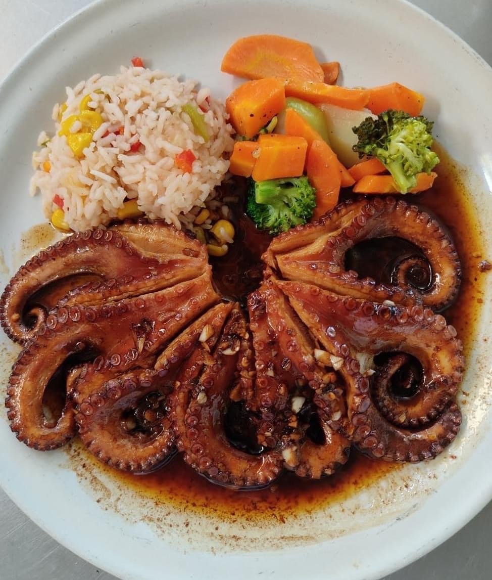 Restaurante la cabaña image 2