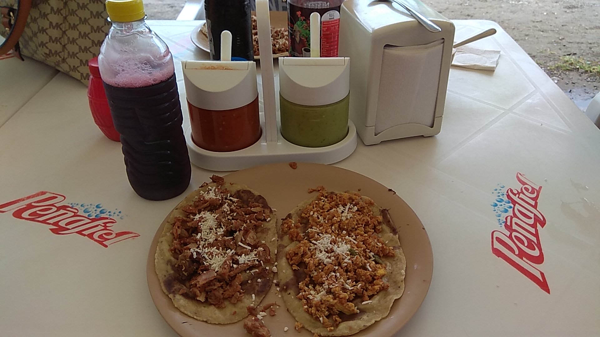 Super Taquería El Amigo II image 7