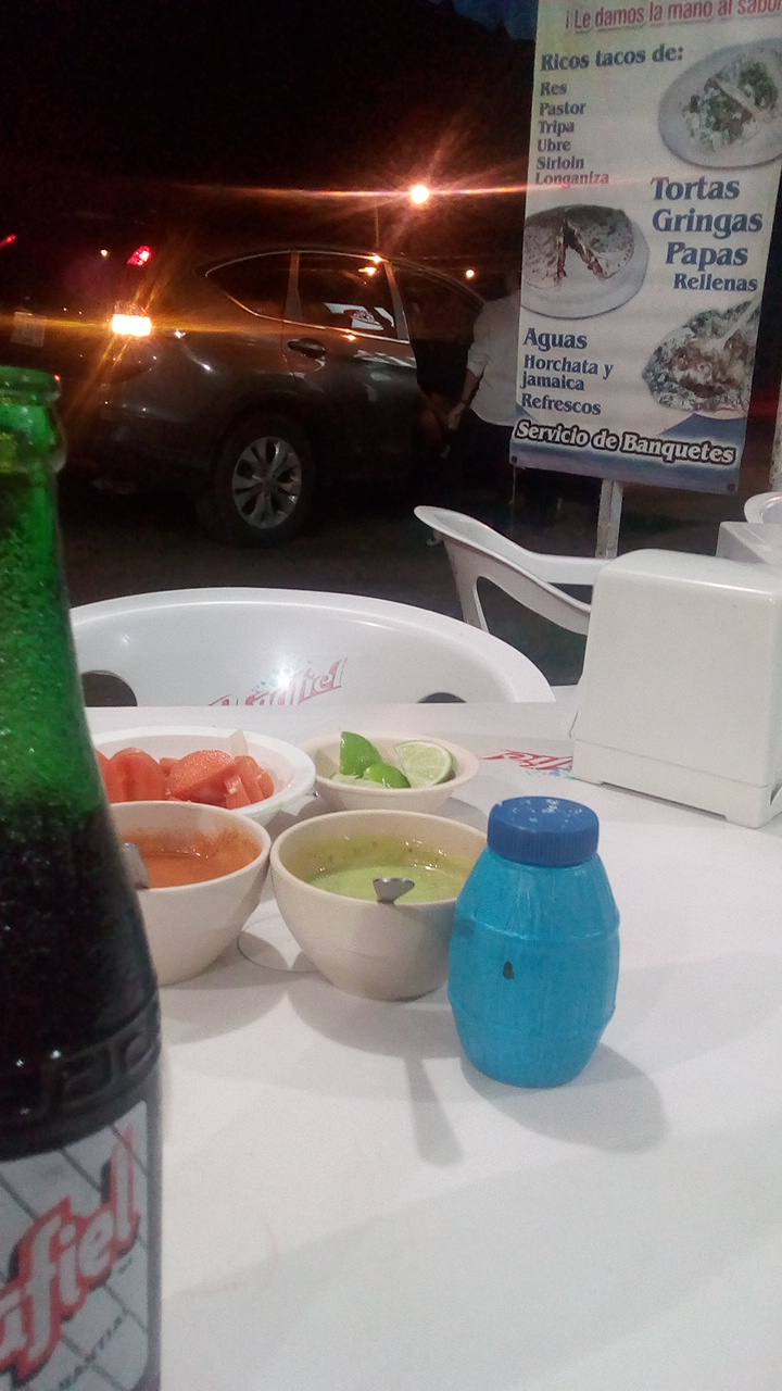 Super Taquería El Amigo II image 10