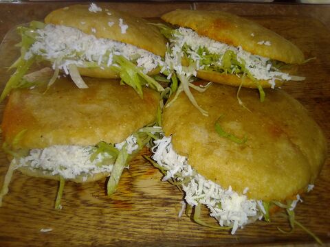 El RINCONCITO CHILANGO ..antojitos image 5