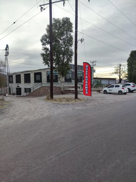 El Molino image 3