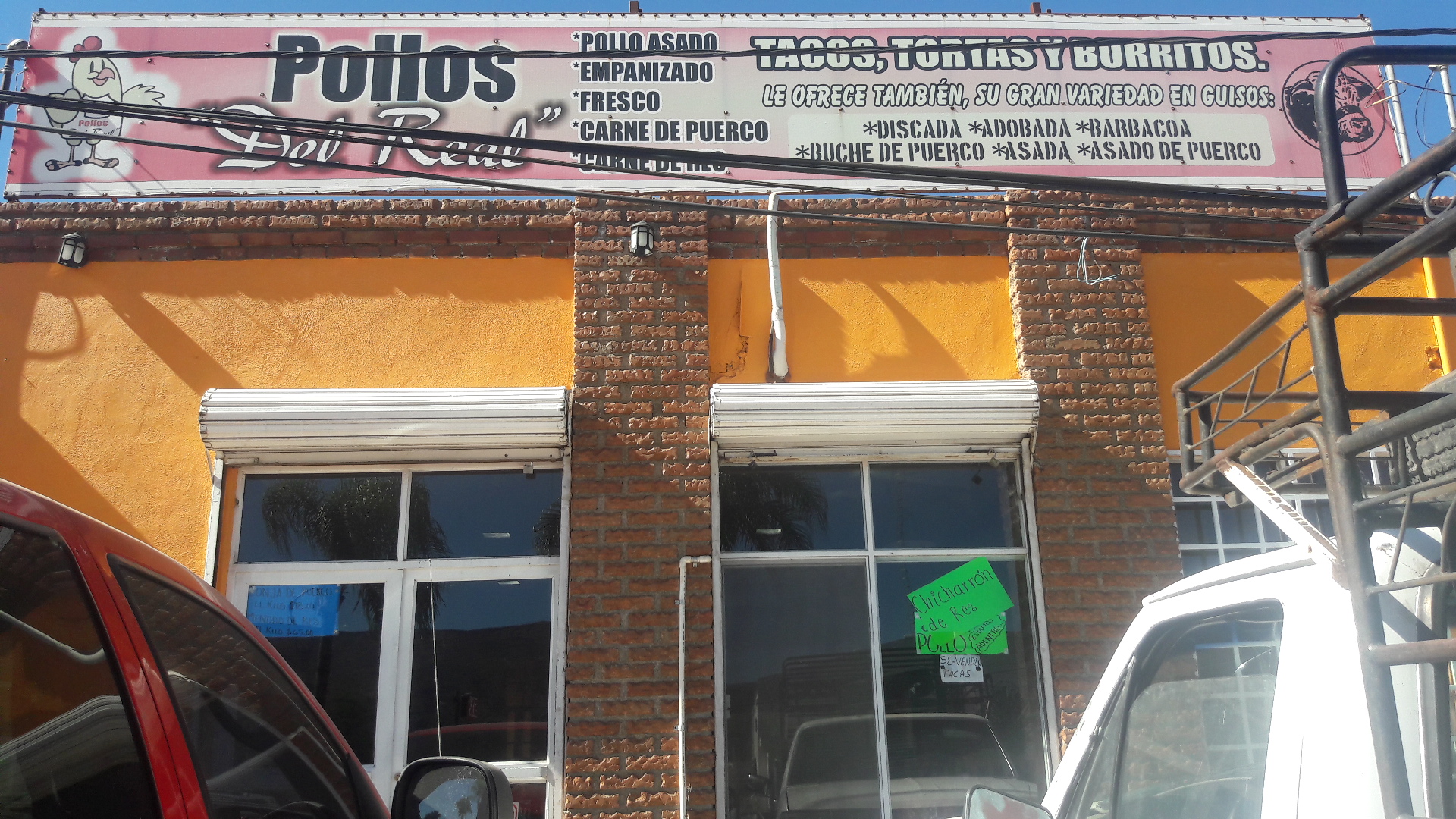 POLLOS DEL REAL image 4