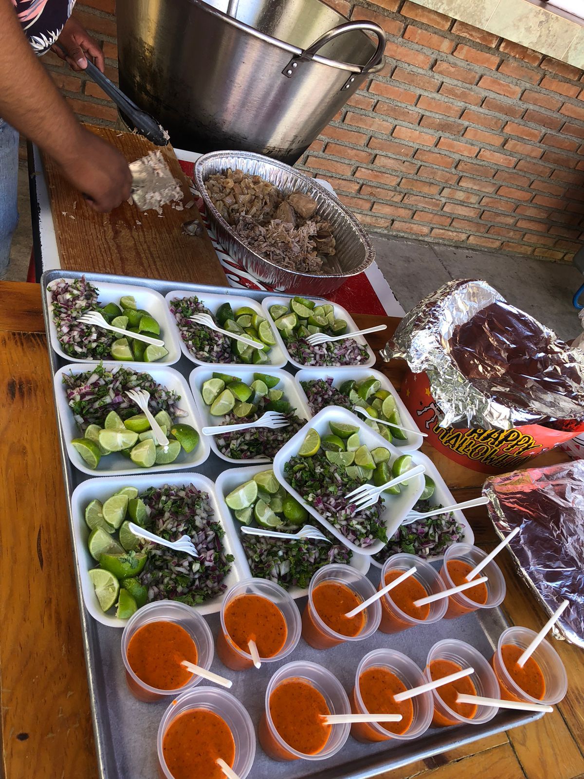 LOS MEZQUITES “CARNITAS Y CUERITOS” image 2