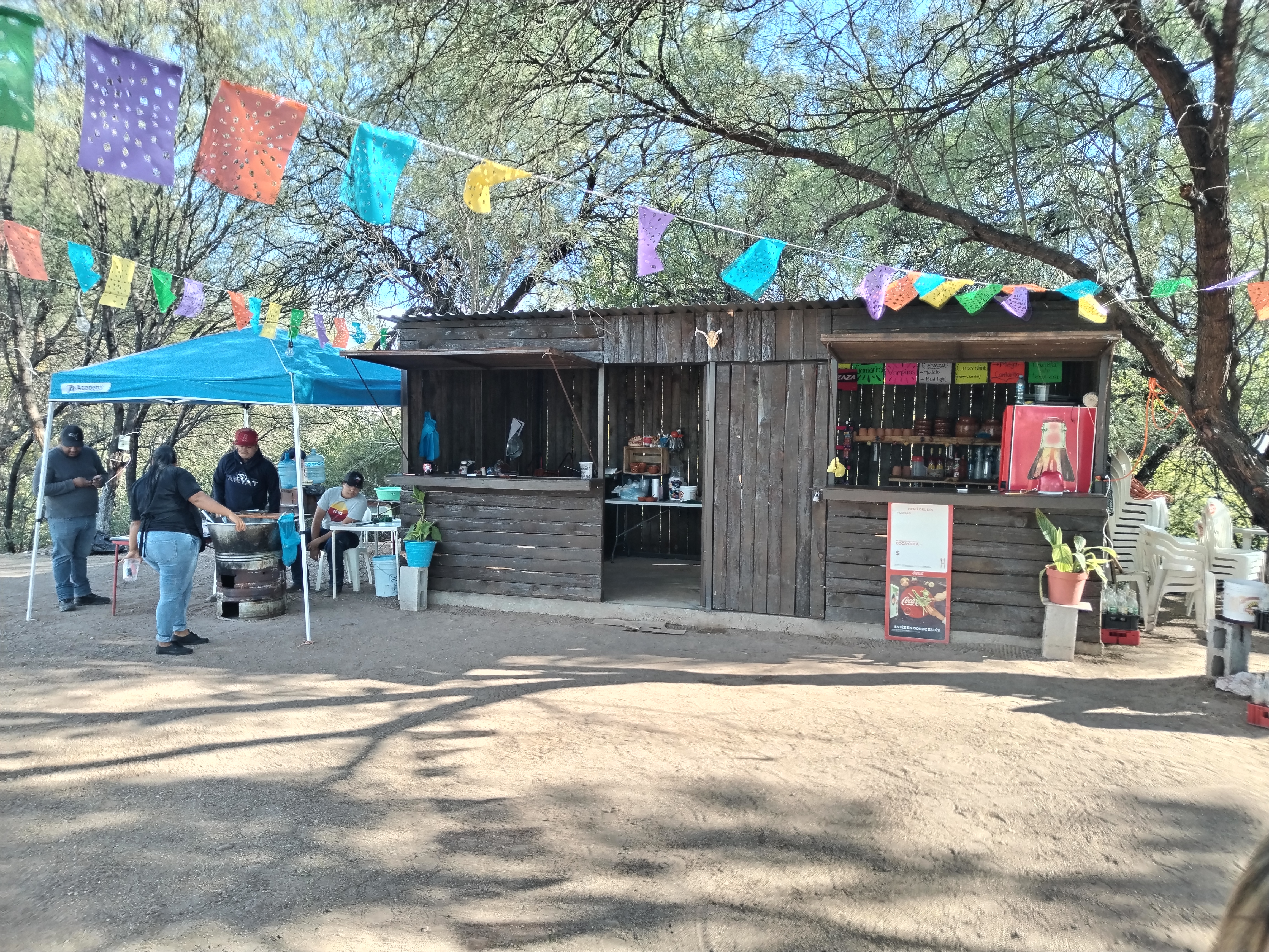 LOS MEZQUITES “CARNITAS Y CUERITOS” image 6