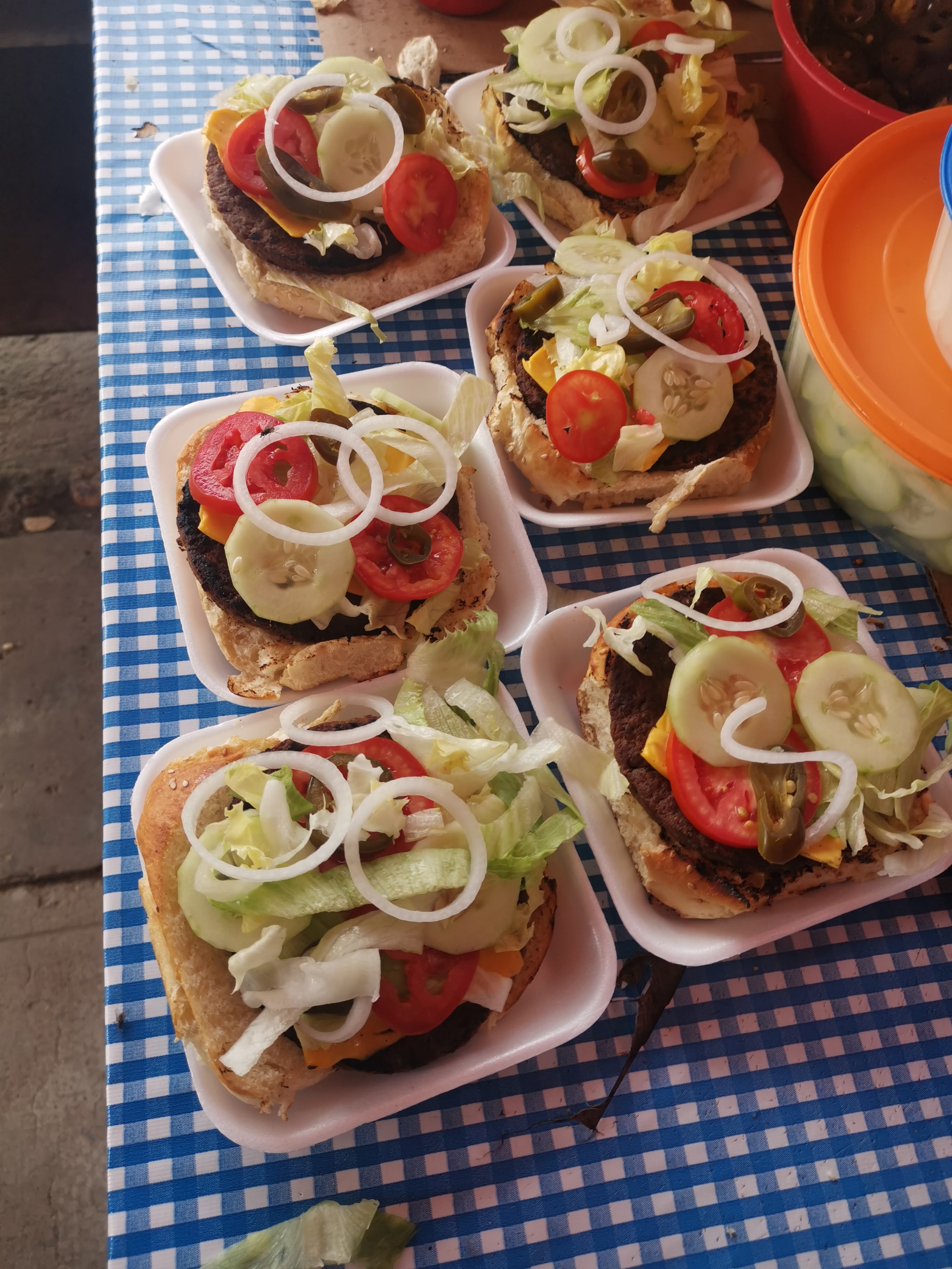 Hamburguesas La Calera image 5