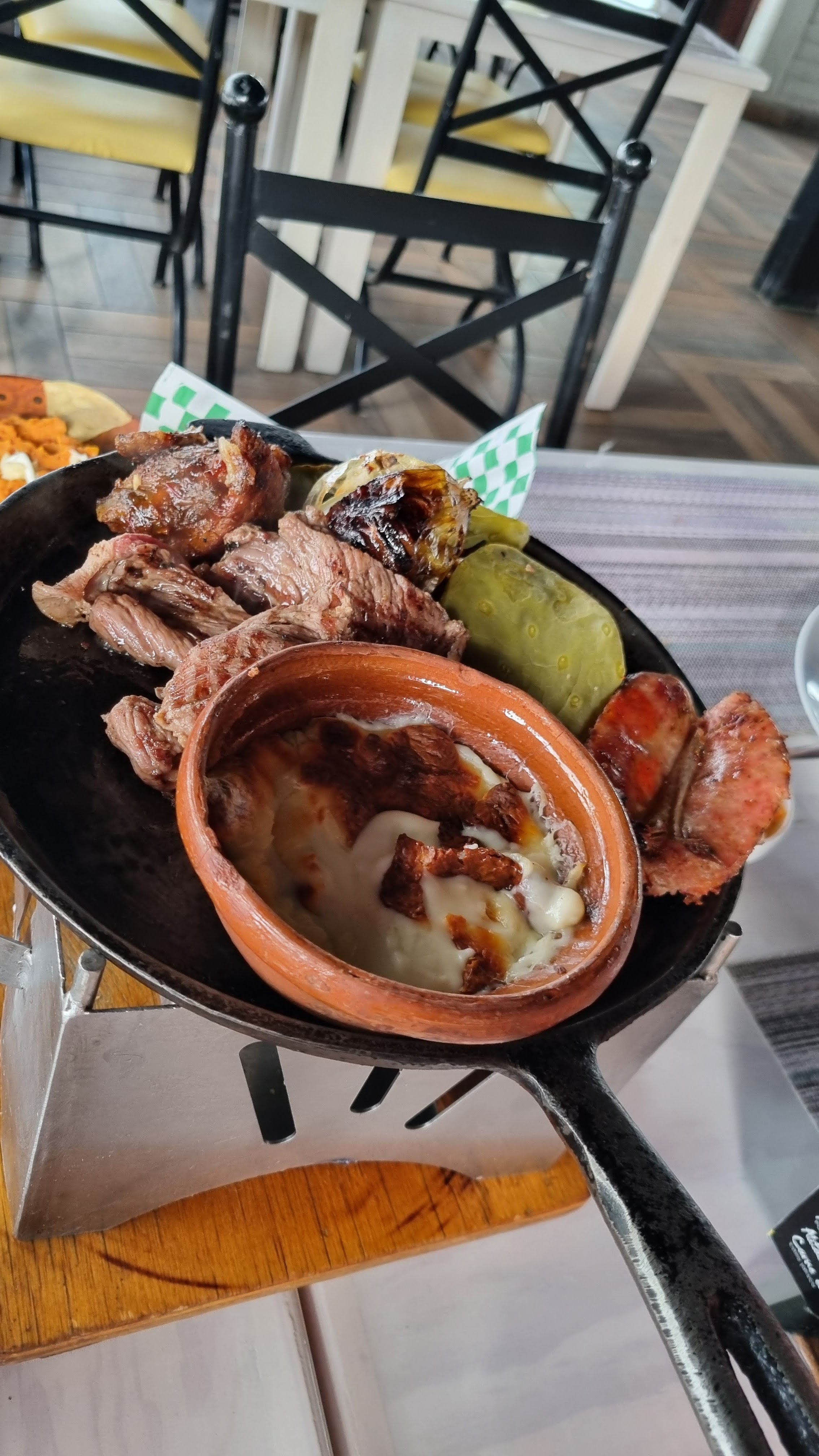 El Buffet de la Arrachera image 4