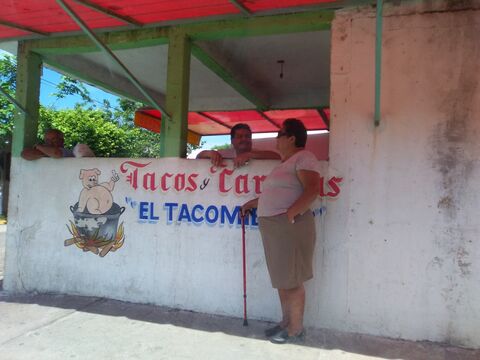 Taqueria El Tacomiendo image 7