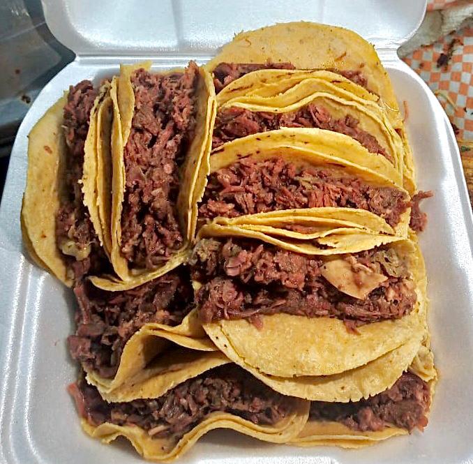 Tacos Y Birrias El Güero image 7