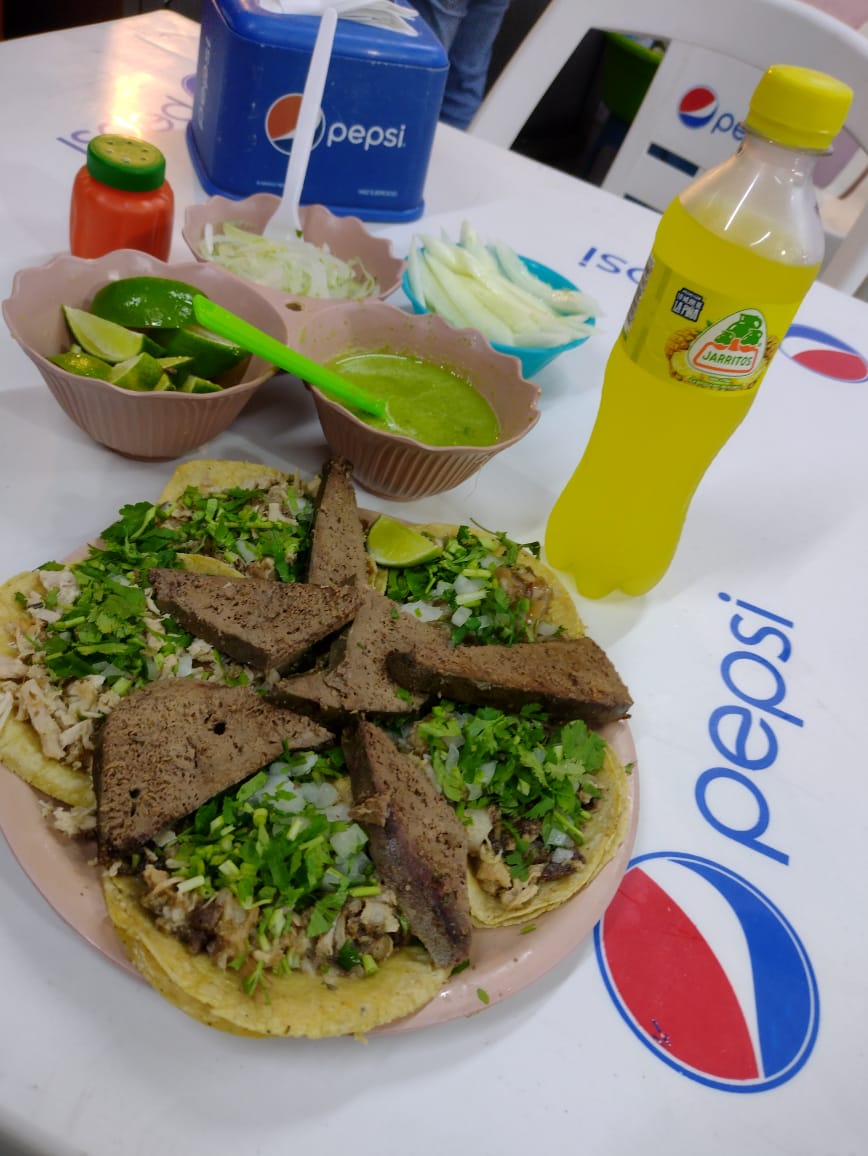 Taqueria SaiSyl. (Tacos de Carnitas) image 4