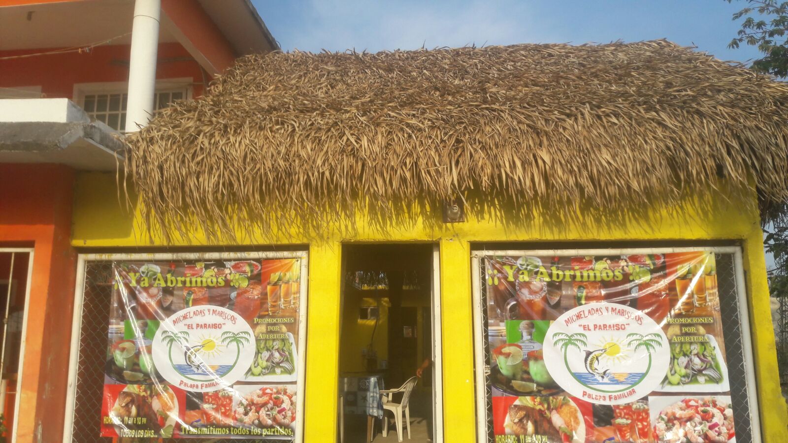 Palapa El Paraiso - Micheladas Y Mariscos image 1