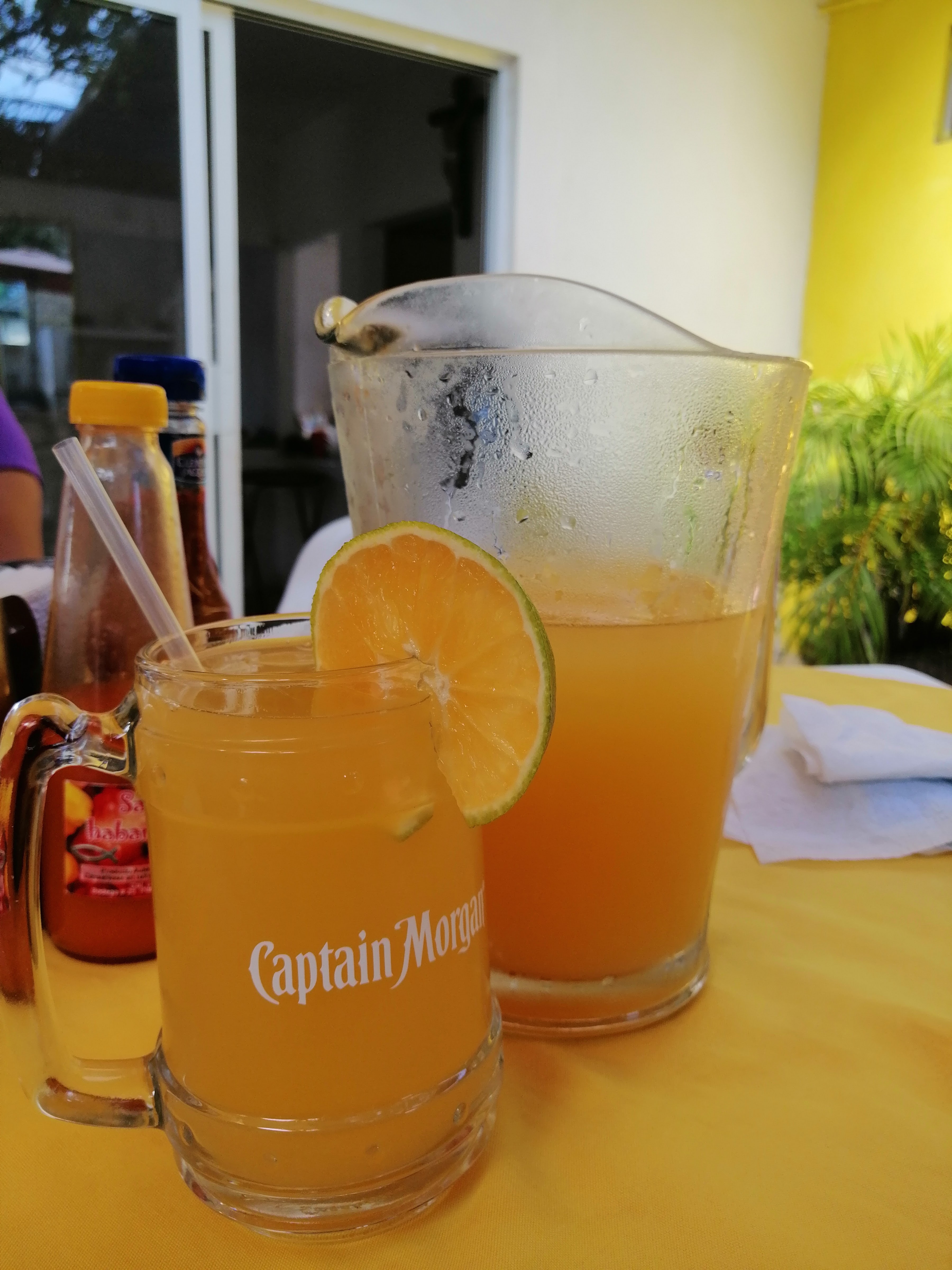 Palapa El Paraiso - Micheladas Y Mariscos image 2