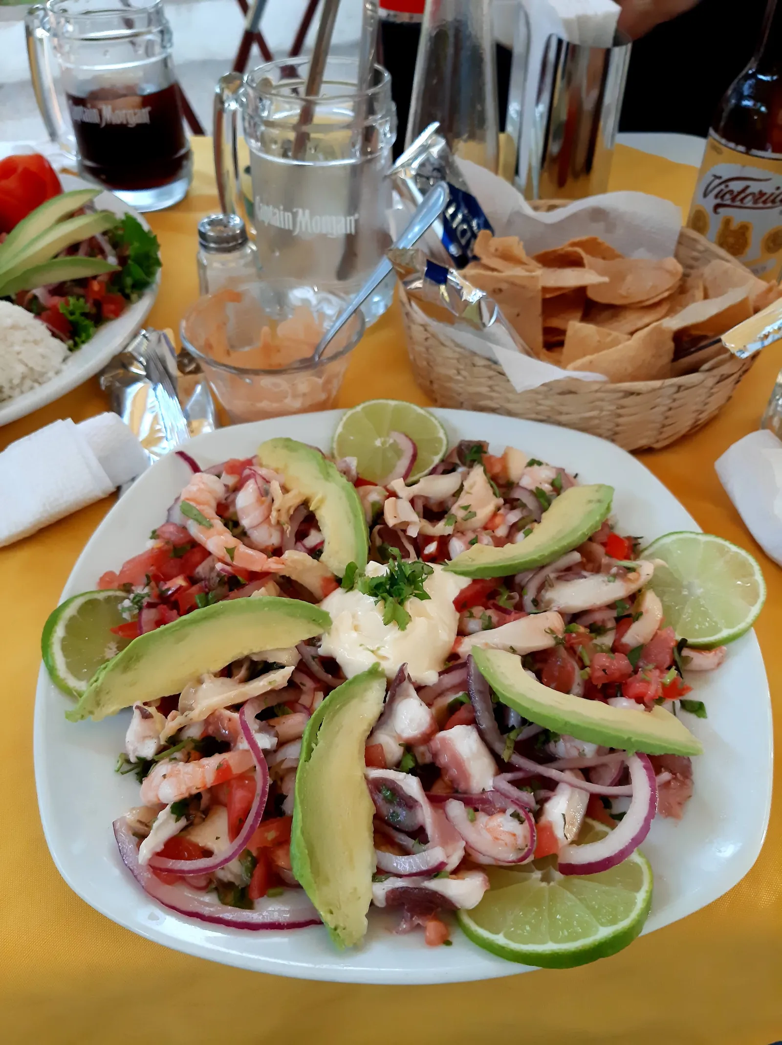 Palapa El Paraiso - Micheladas Y Mariscos image 9