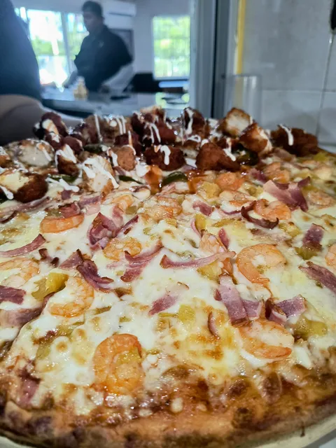 Gourmet pizza image 7