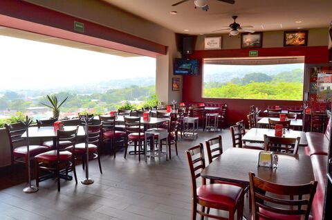 La Estación Restaurant & Bar [Tuxtla Poniente] image 1