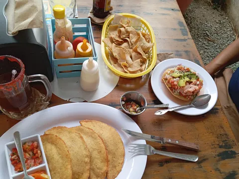 Restaurante "El Barquito" image 7
