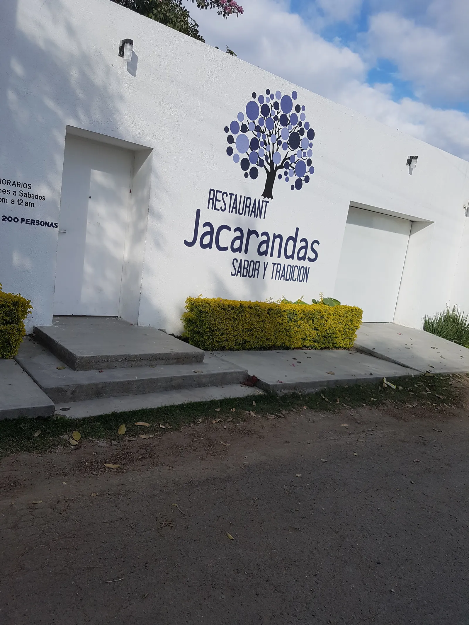 Restaurant "Las Jacarandas" image 7