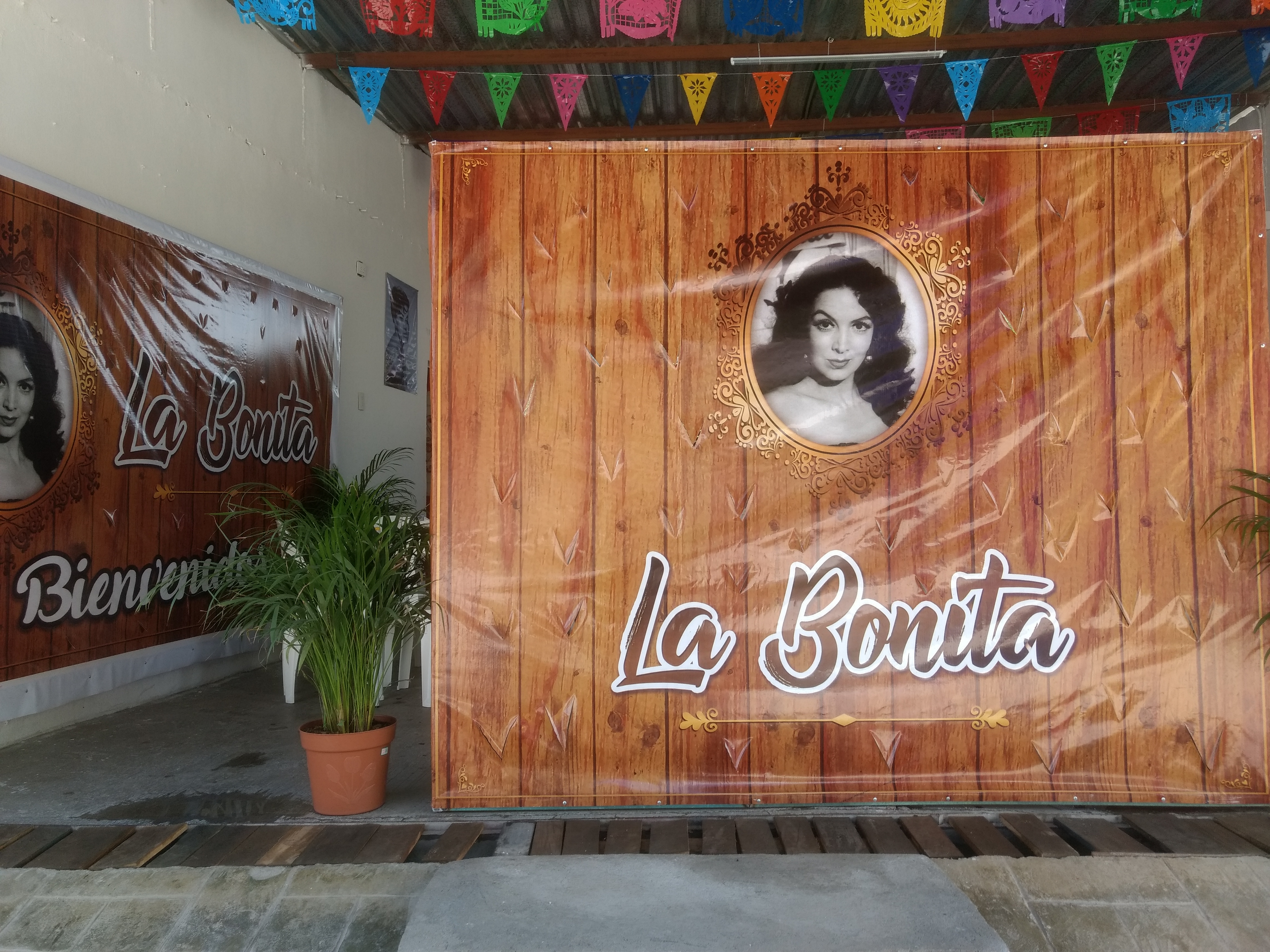 La Bonita Restaurant image 1
