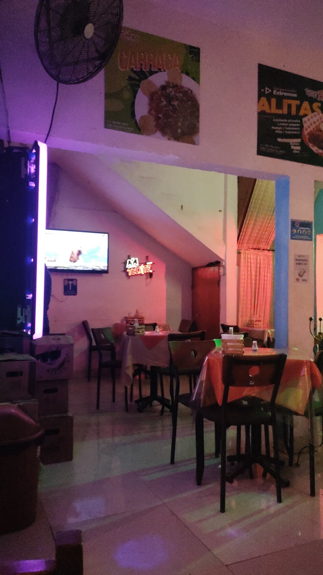 Buhos Restaurante Mariscos &Botanas image 8