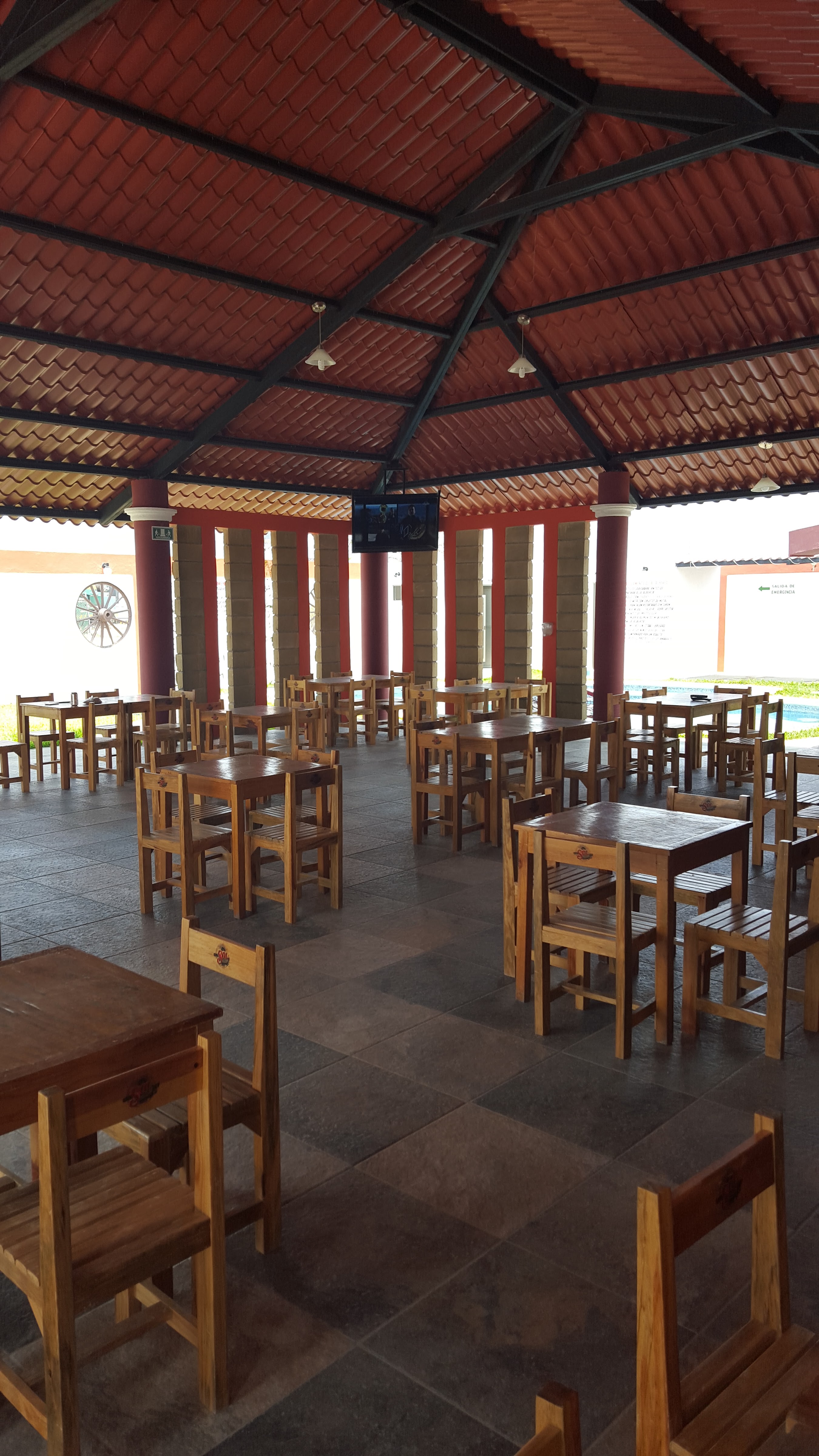 La Cabañita Restaurant Familiar image 6