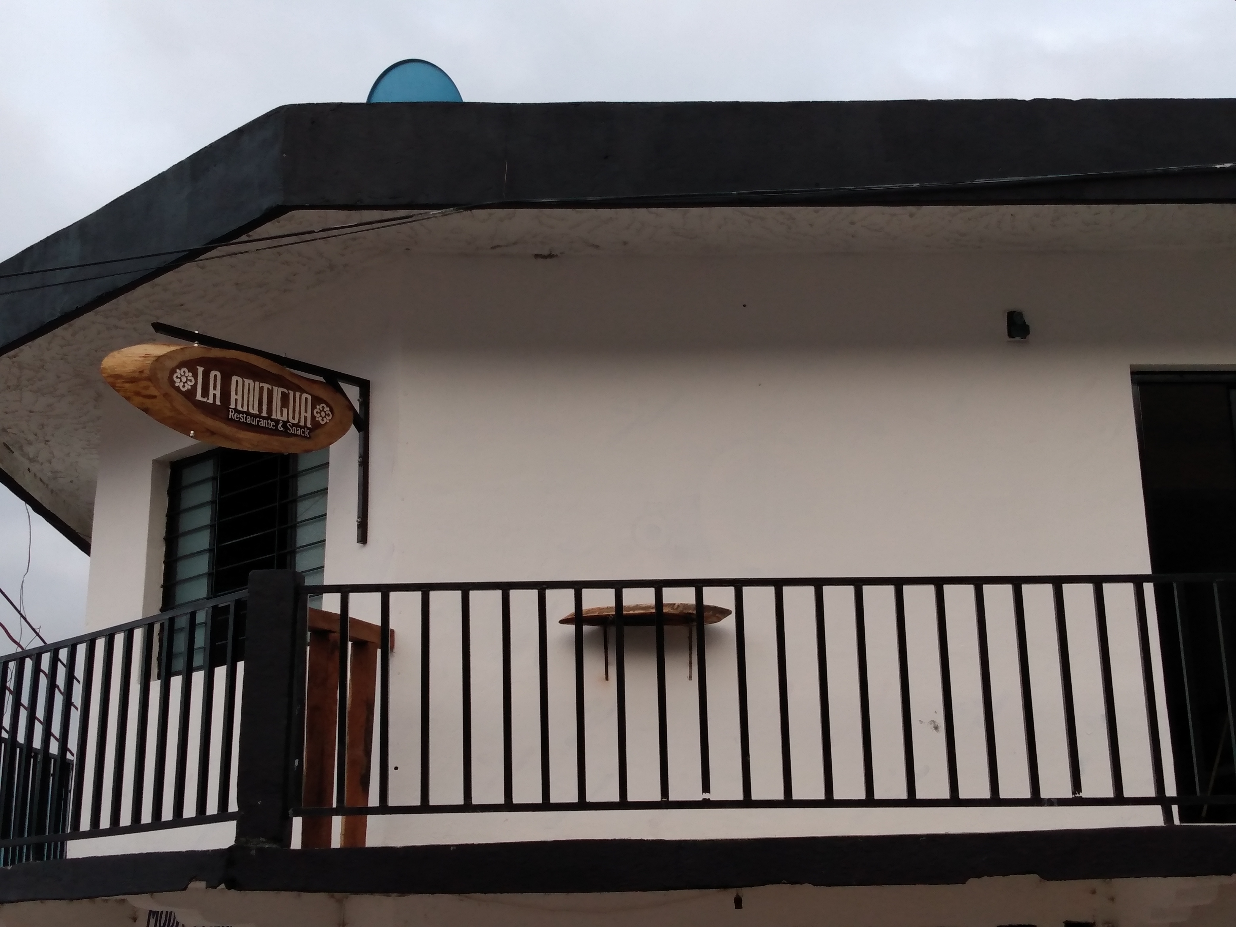La Antigua Restaurante & Snack image 8