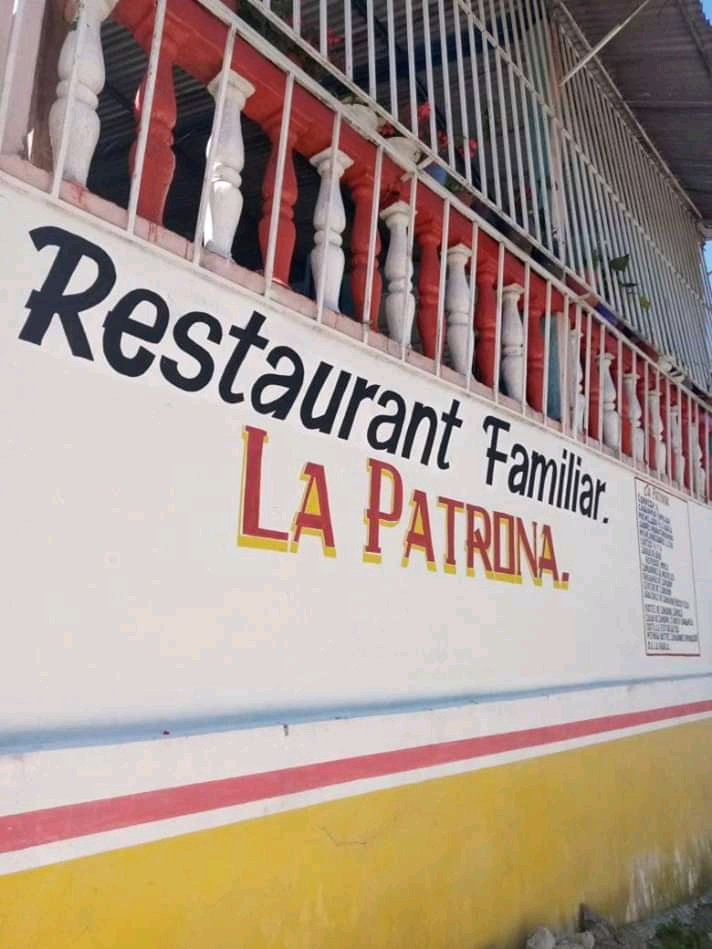 La pimienta restaurant familiar image 10