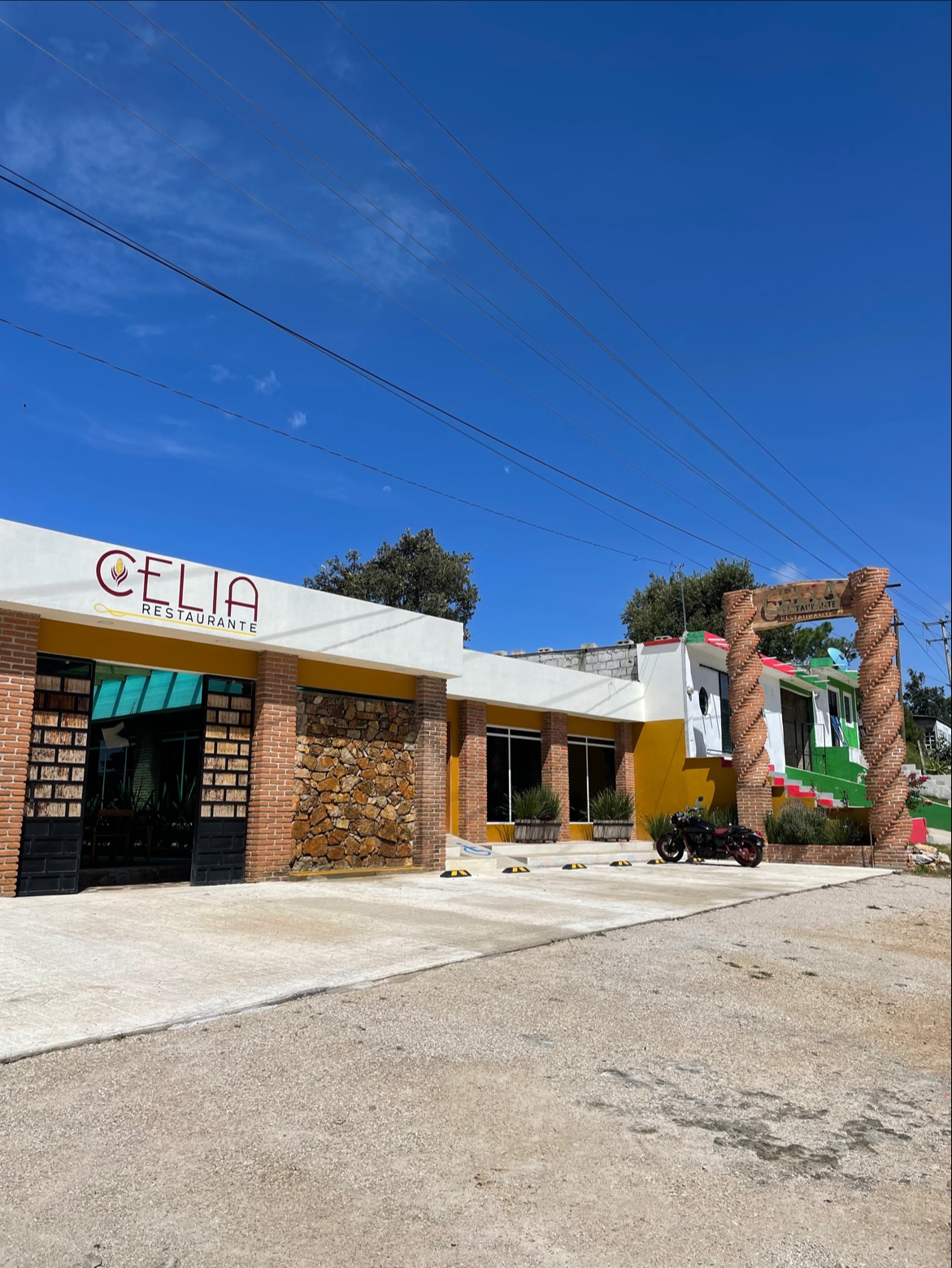 Celia restaurante image 1