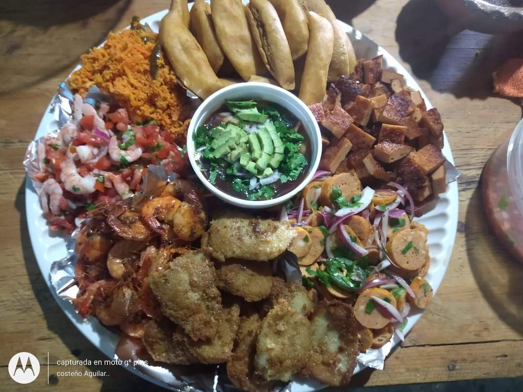 Marisquería El Costeño Oficial image 8