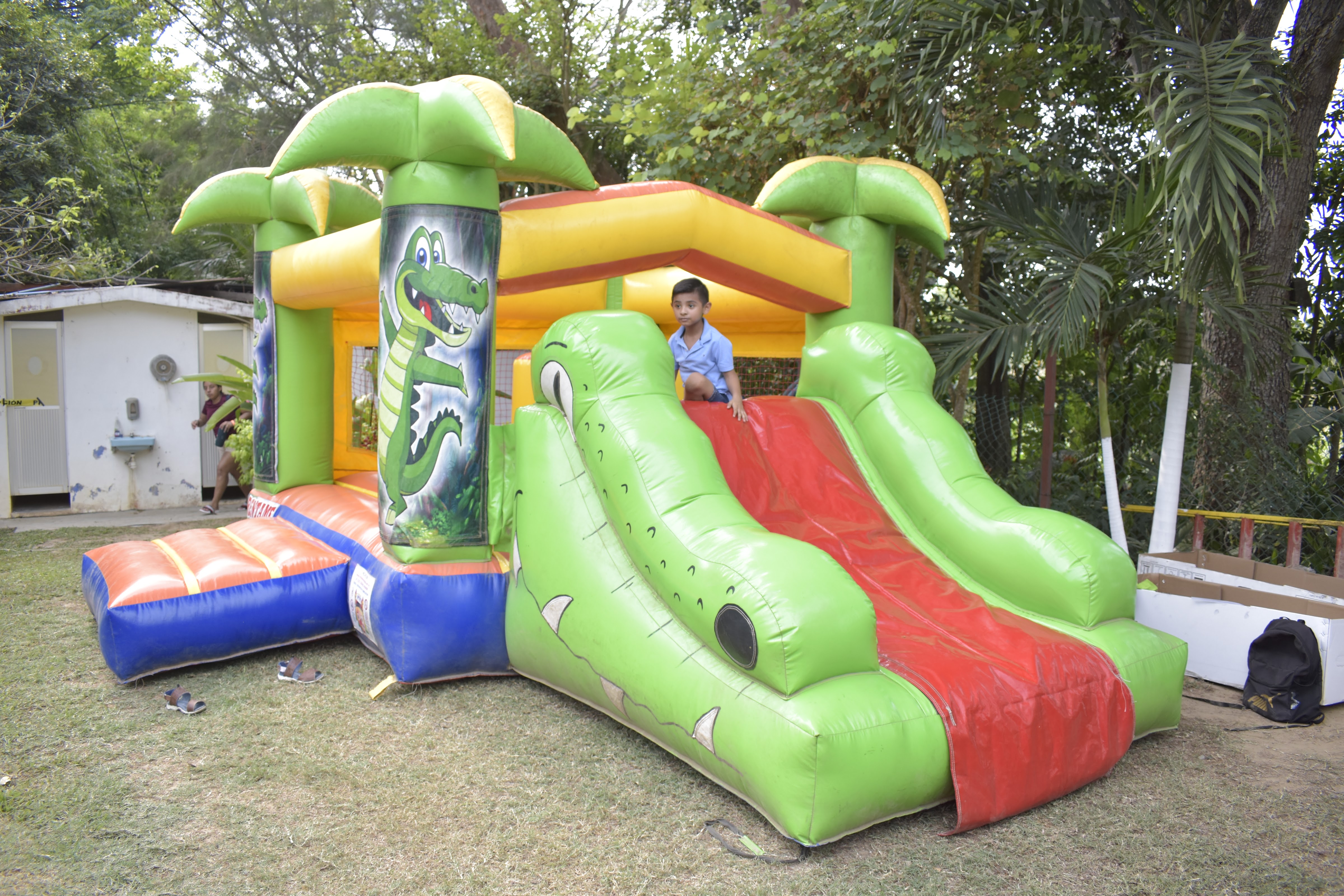 PARQUE FAMILIAR LOS CHARCOS image 9