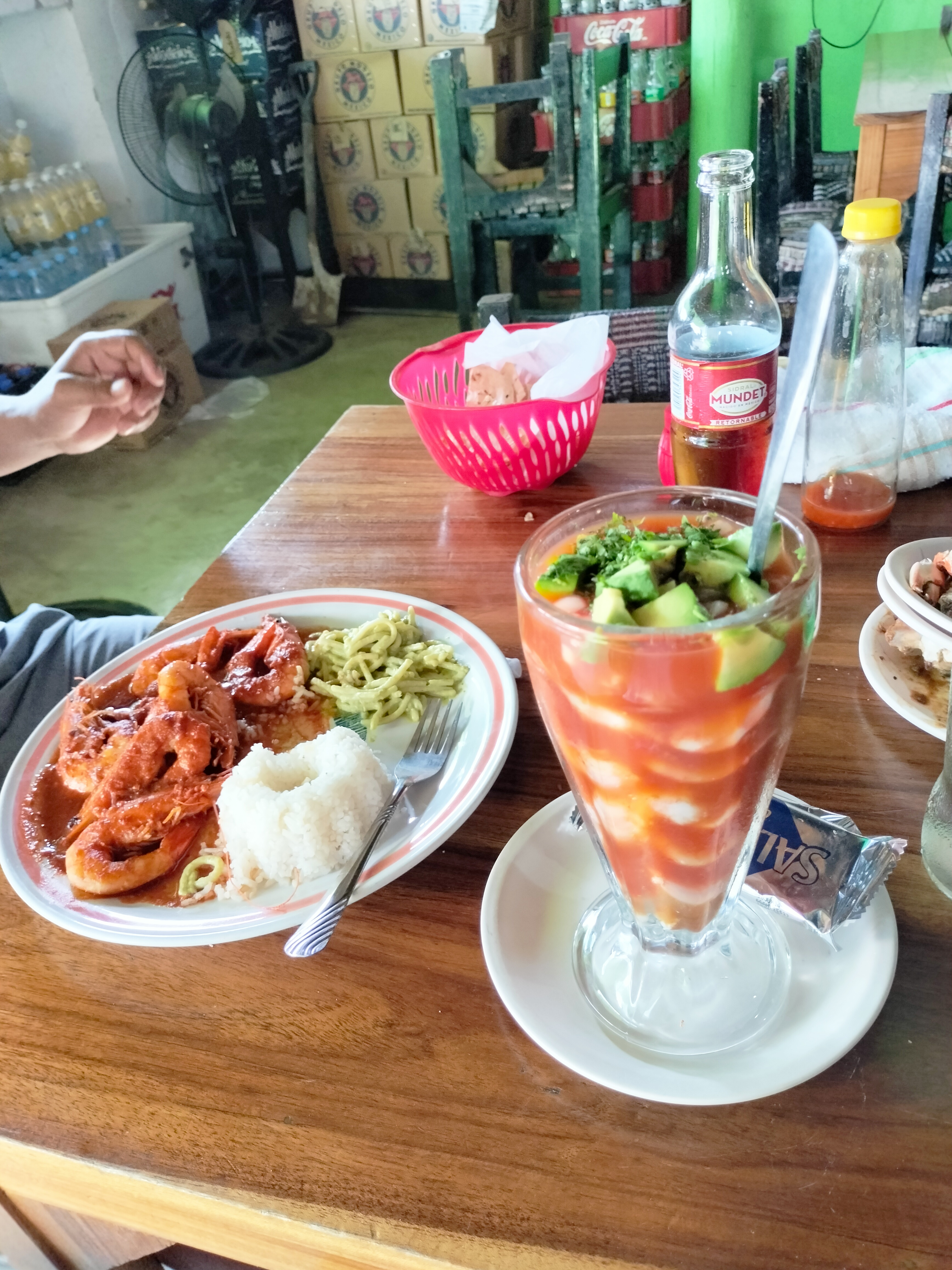 Cockteleria El Jarochito image 2