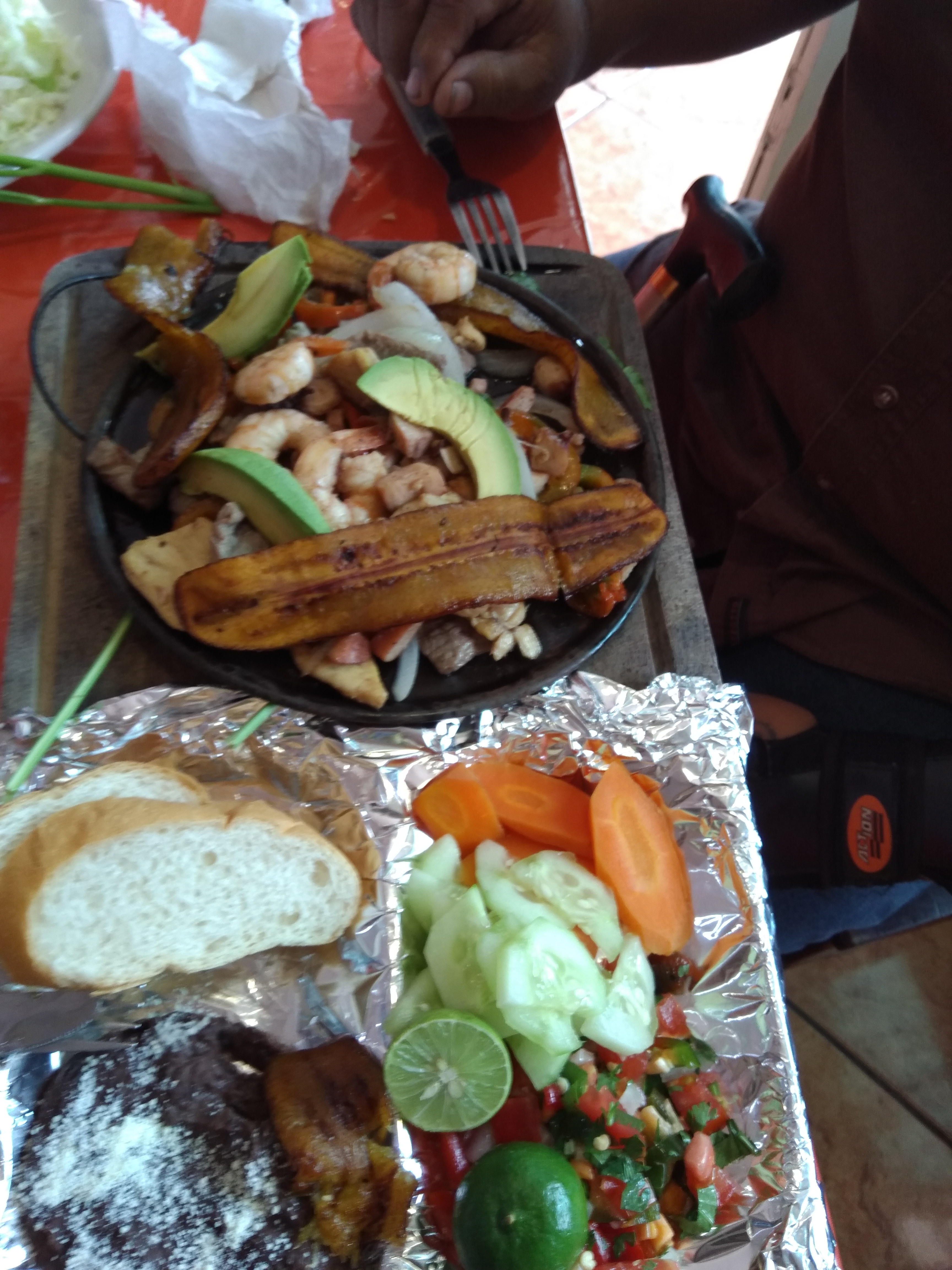 Mariscos Rulos image 9