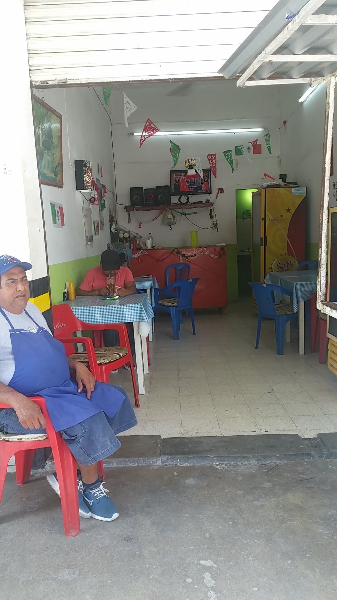 Ostioneria Del Centro image 5