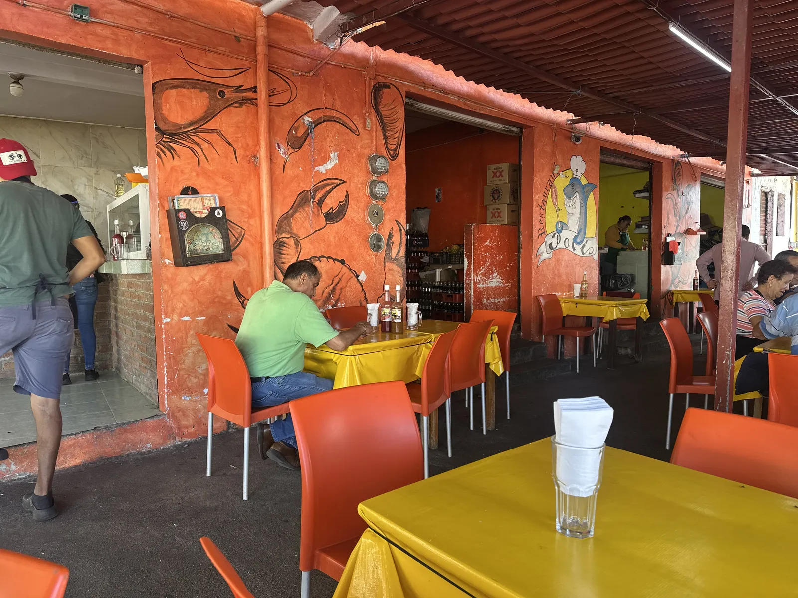 Restaurante y cokteleria poli image 5