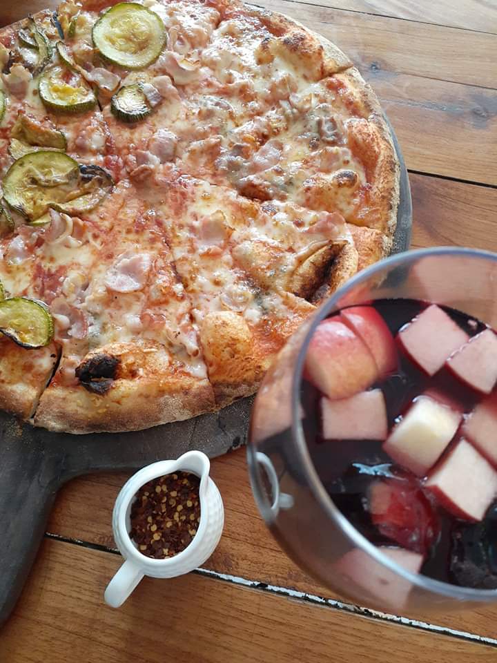 Pizzería Pomodoro image 5