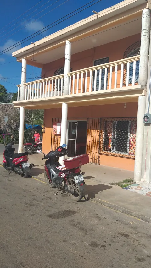 Loncheria "Angelíca" image 6