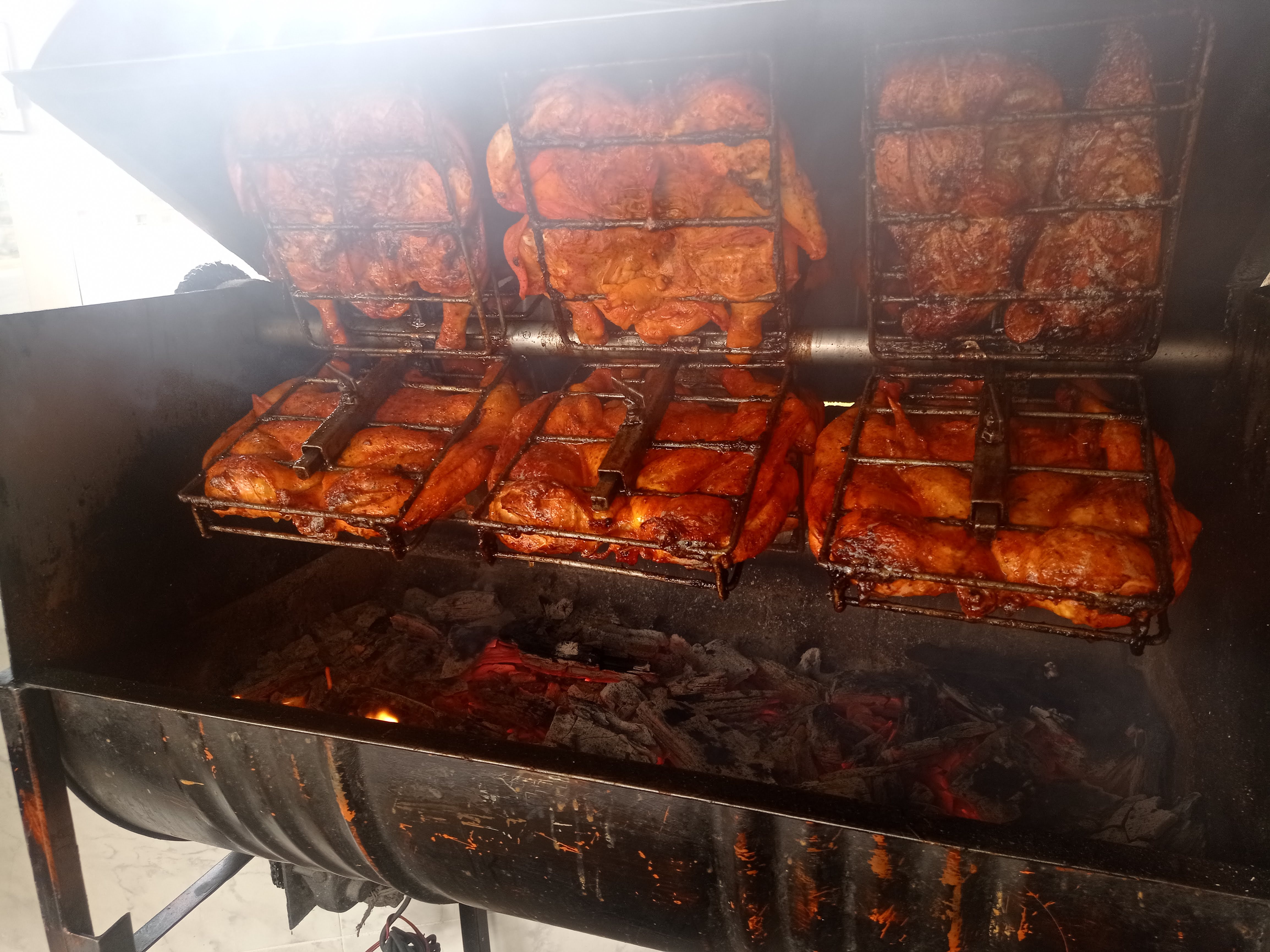 Pollos al carbón ojed's image 1