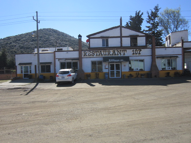 RESTAURANT EL 107 image 8