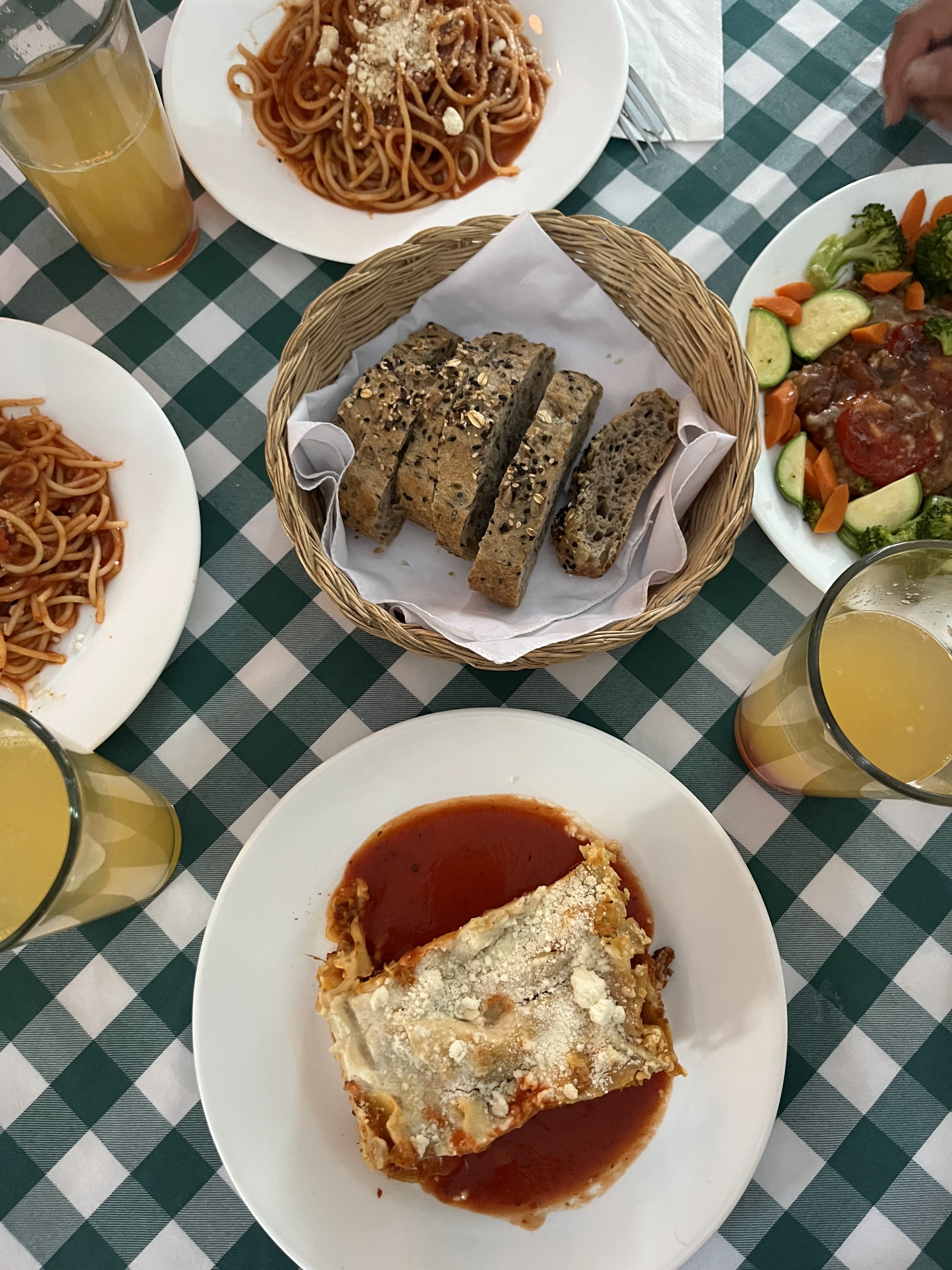 Restaurnte Italiano L'Angelo Rosa image 7