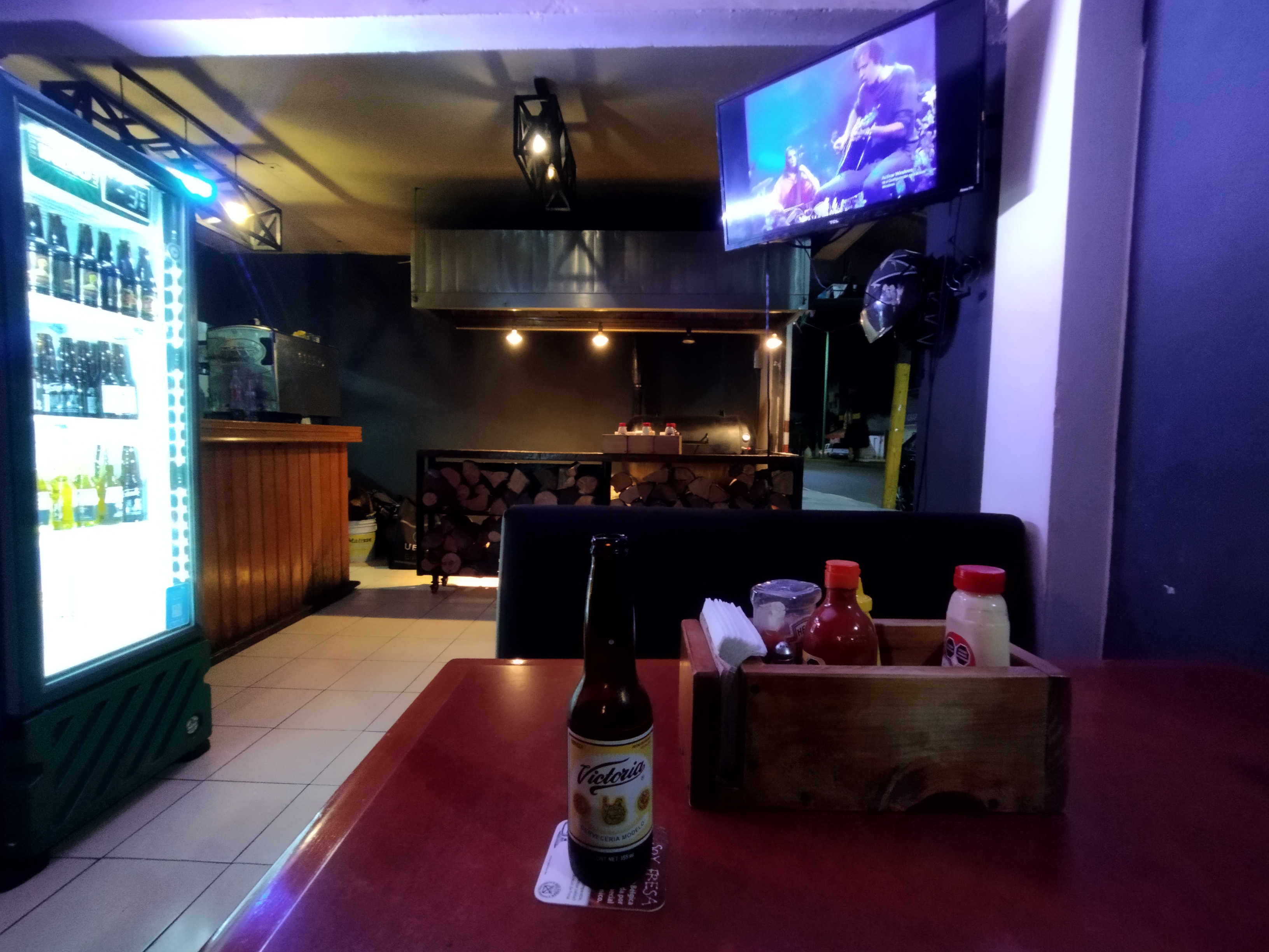 Imperium snack y beer image 10