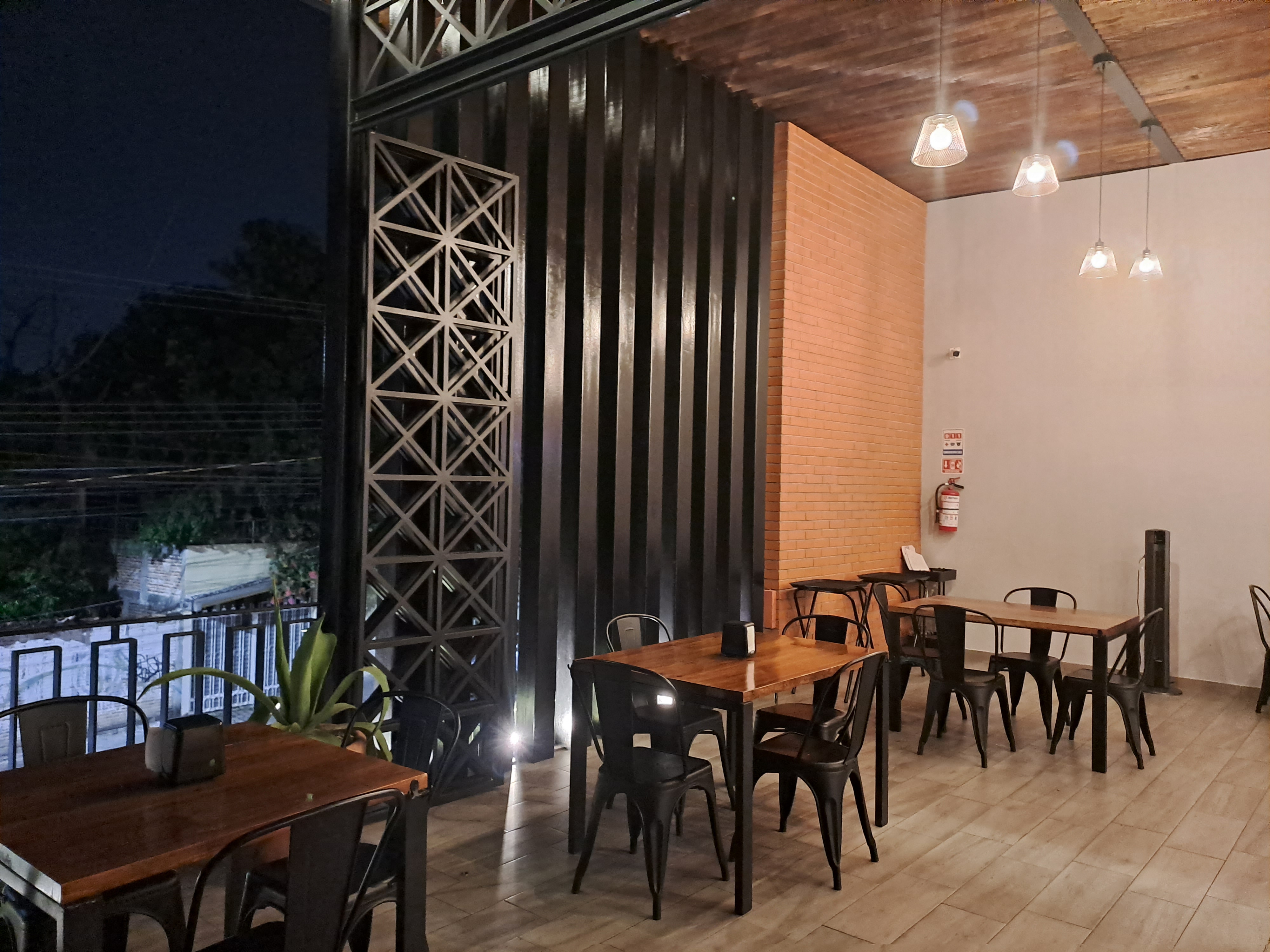 Xhuladii Restaurante y Mezcaleria image 1